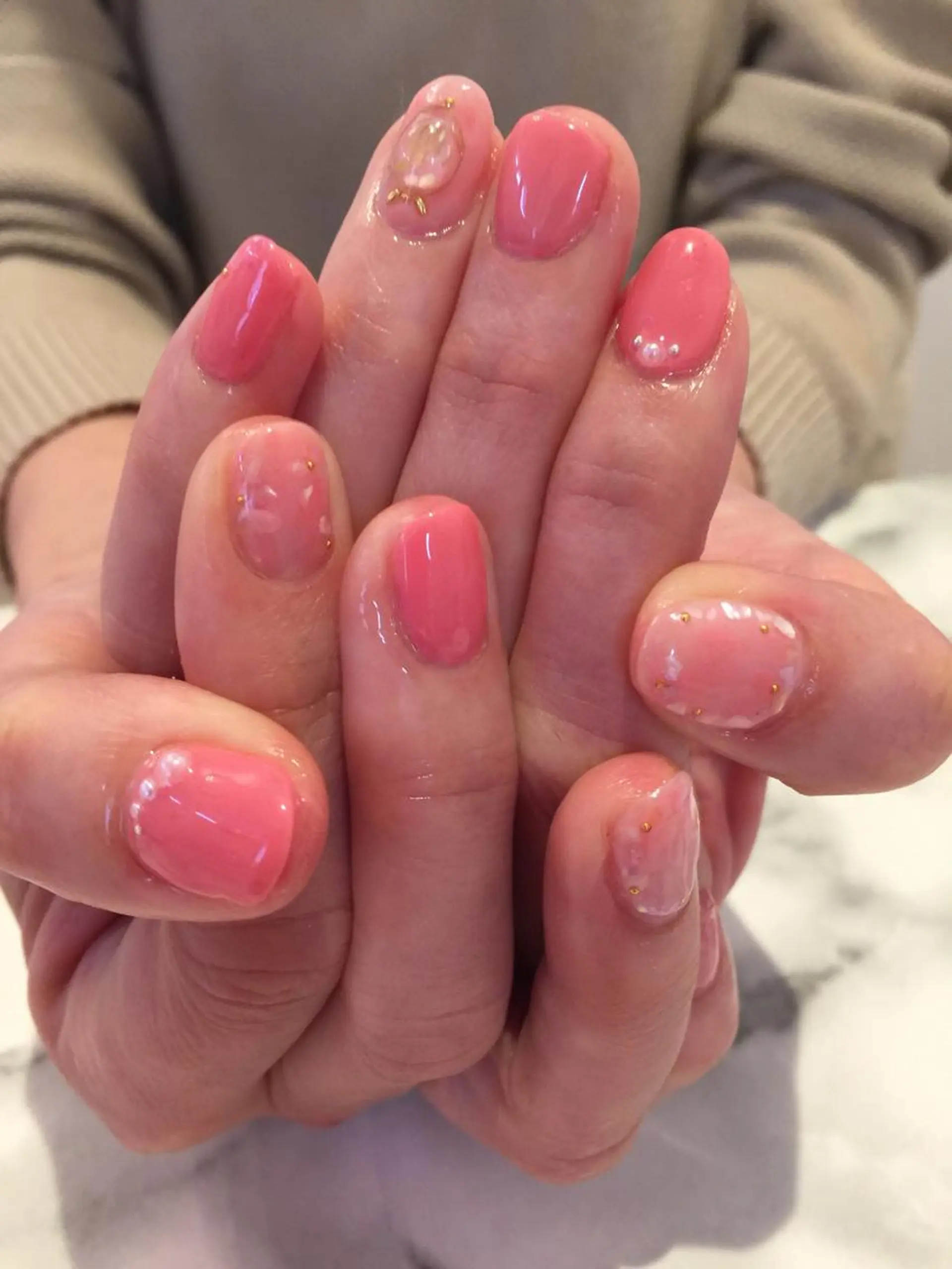 ネイル juedi nail(木曜日のネイル)所属・juedi nail 〜木曜日のネイル〜のネイルデザイン