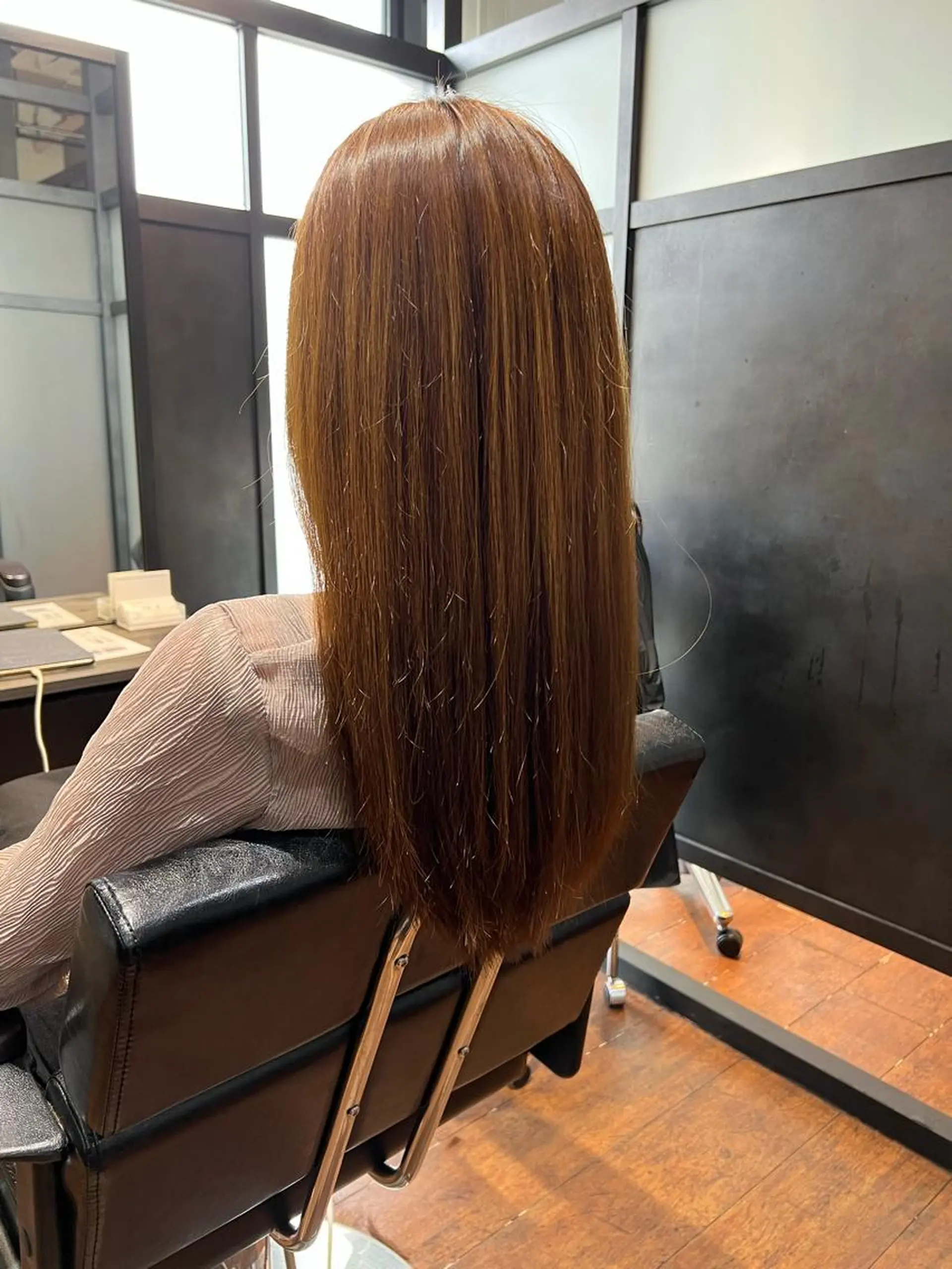 ロング newi TATSUのヘアスタイル