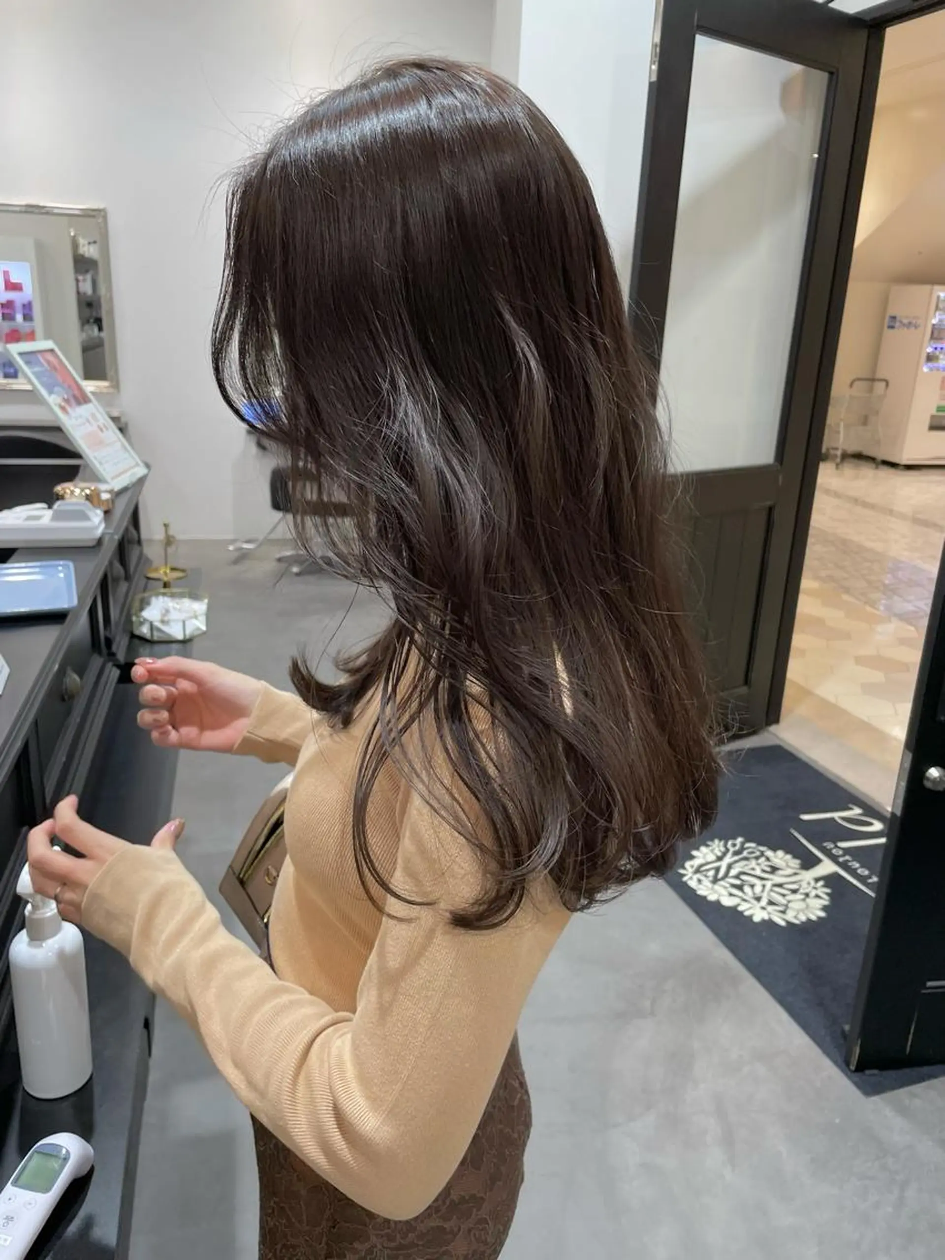 ロング カラー ヘアアレンジ 小倉 愛里のヘアスタイル