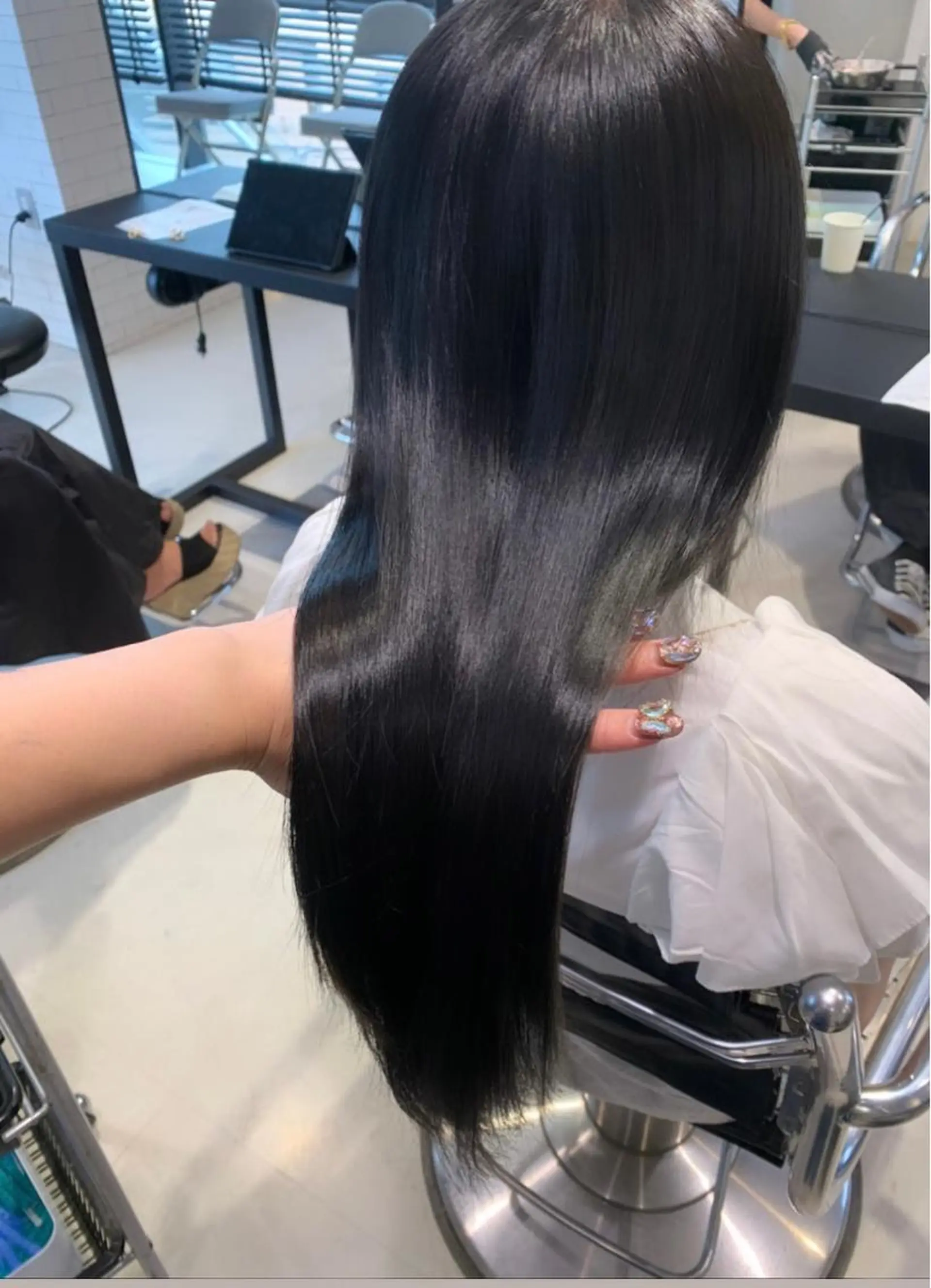 ロング カラー ヘアアレンジ ヘアカラー トリートメント 透明感/オリーブ/ グレージュ/YUKAのヘアスタイル