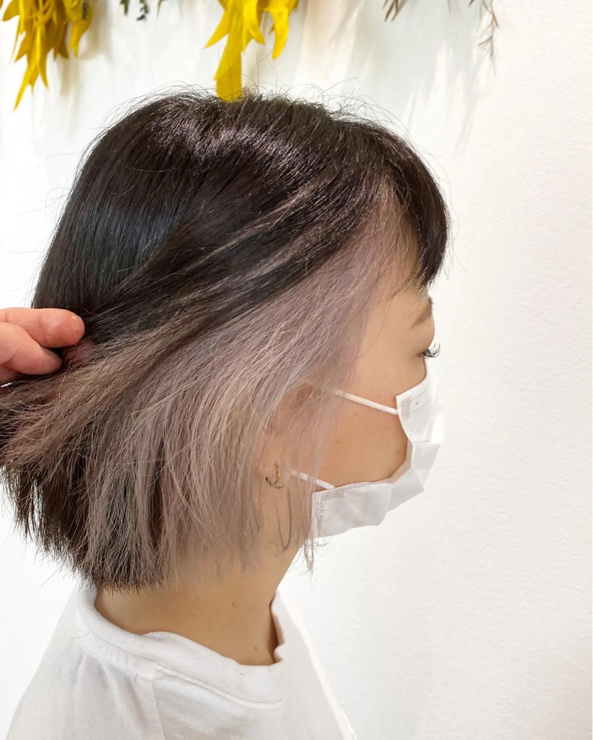 ミディアム カラー 切りっぱなしボブ ブリーチ ボブ カット ヘアカラー 山口 惇史のヘアスタイル