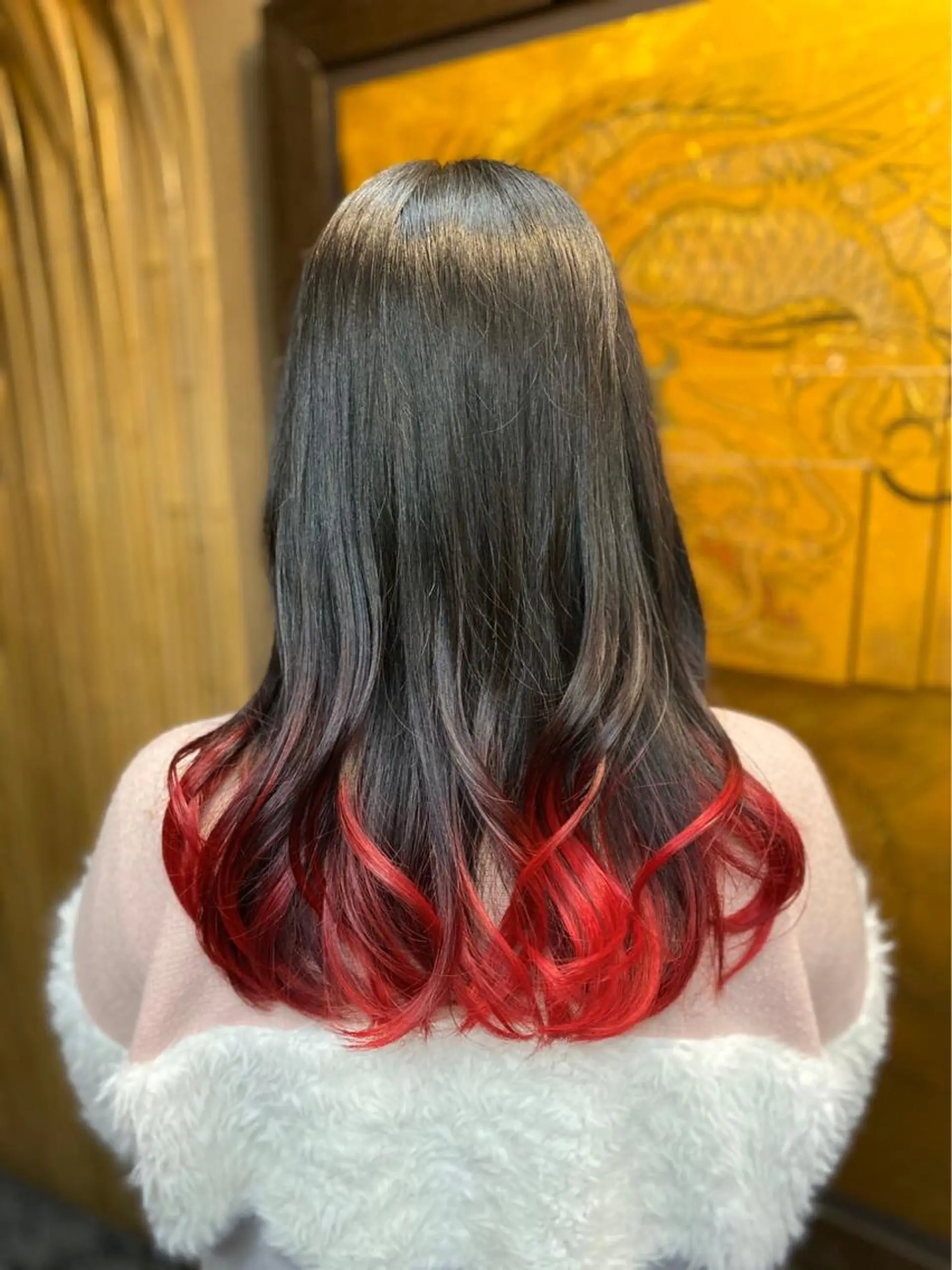 ロング カラー fuwat所属・秋葉原でカラーする なら🐉ちぇーたんのヘアスタイル