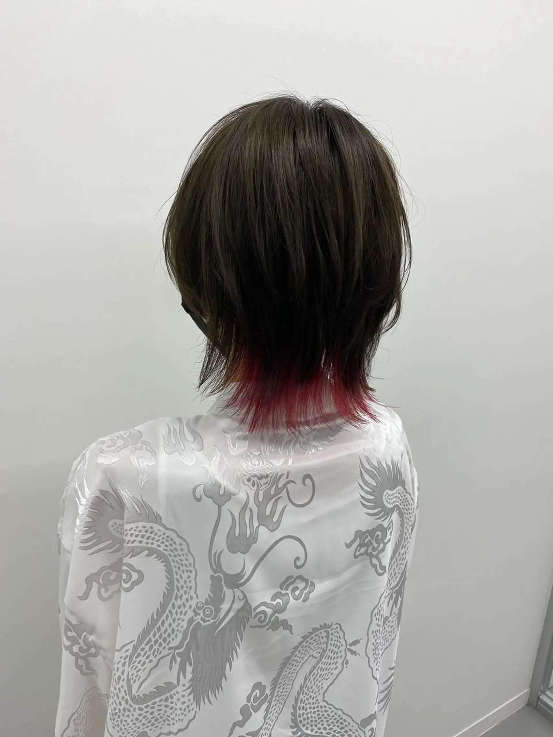 カラー 小岸 竜のヘアスタイル
