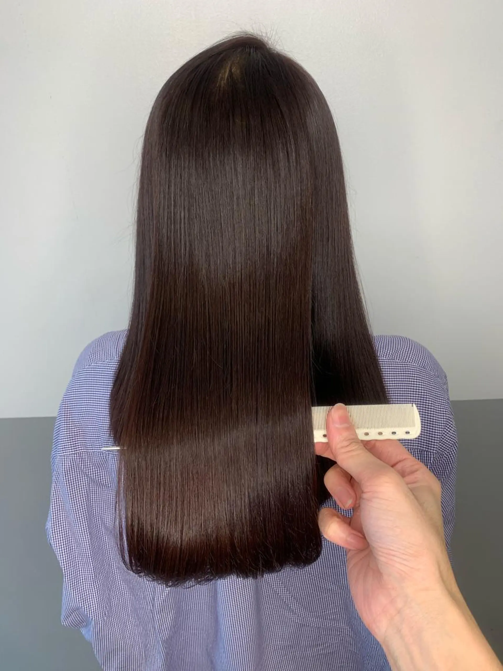 セミロング メンズ眉毛ITSUK Iメンズ専門　新宿の眉毛・アイブロウイメージ