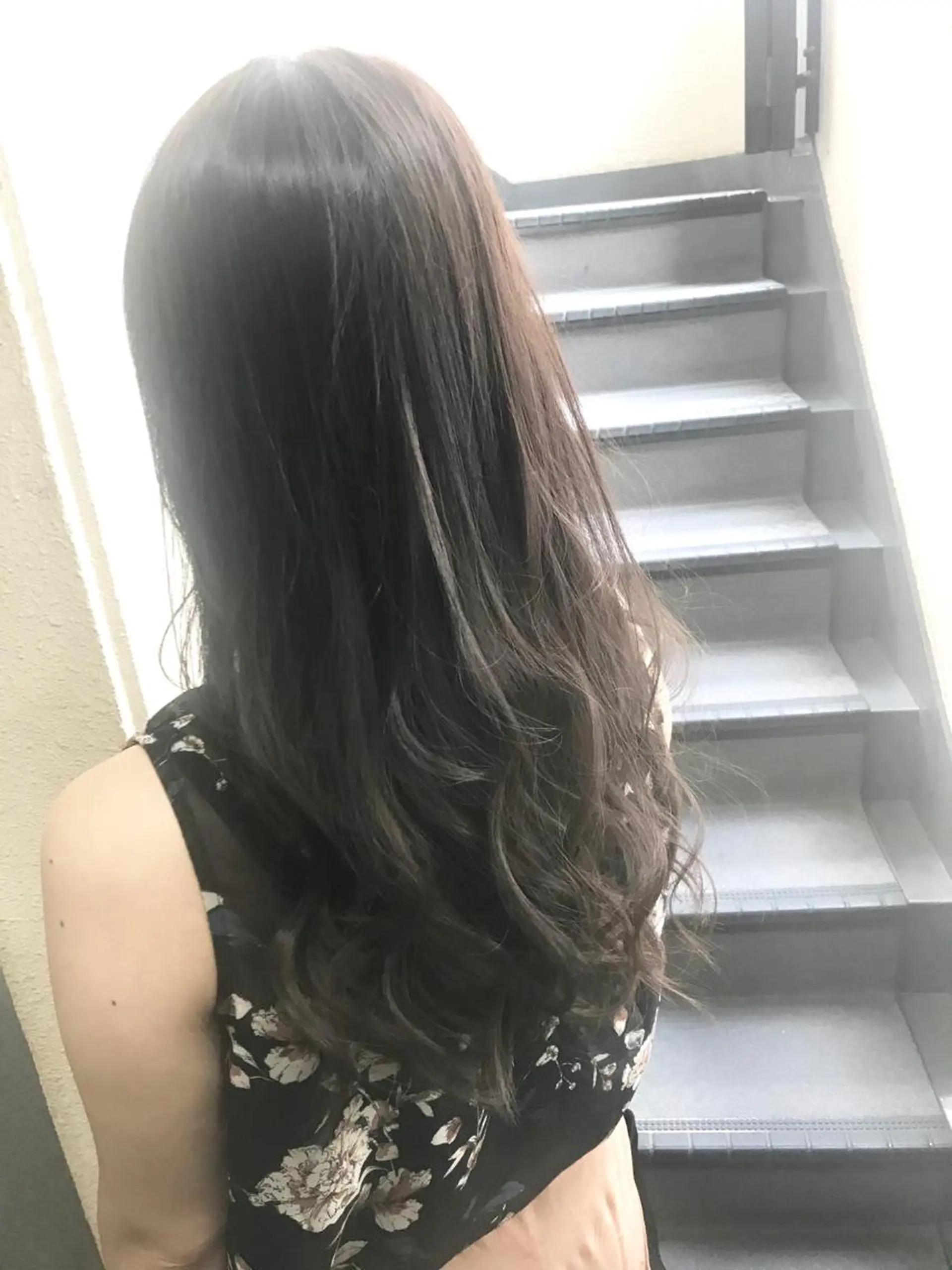 ミディアム カラー グレージュ カット ヘアカラー トリートメント 💎髪質改善💎 デザイナーshinのヘアスタイル