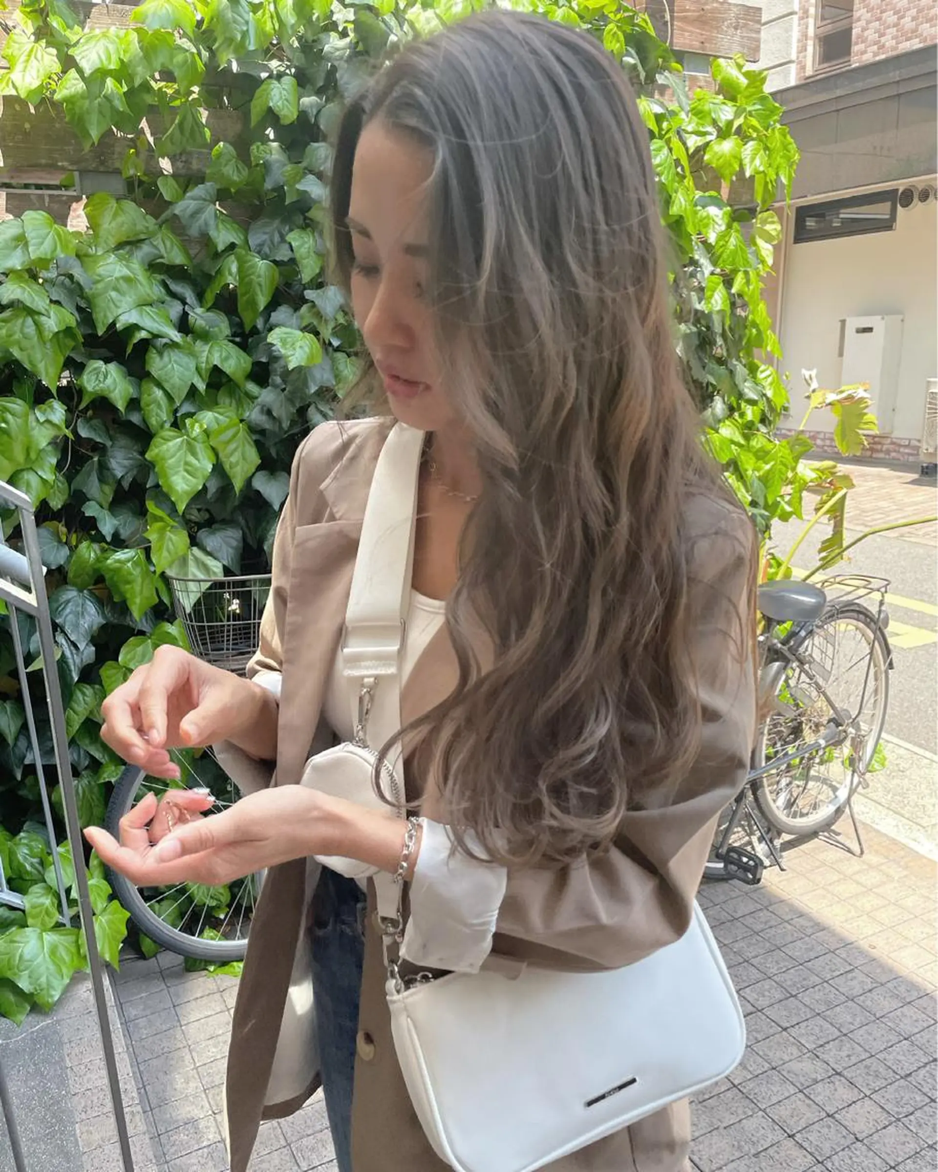 ロング レイヤーカット/ 透明感カラーmikuのヘアスタイル