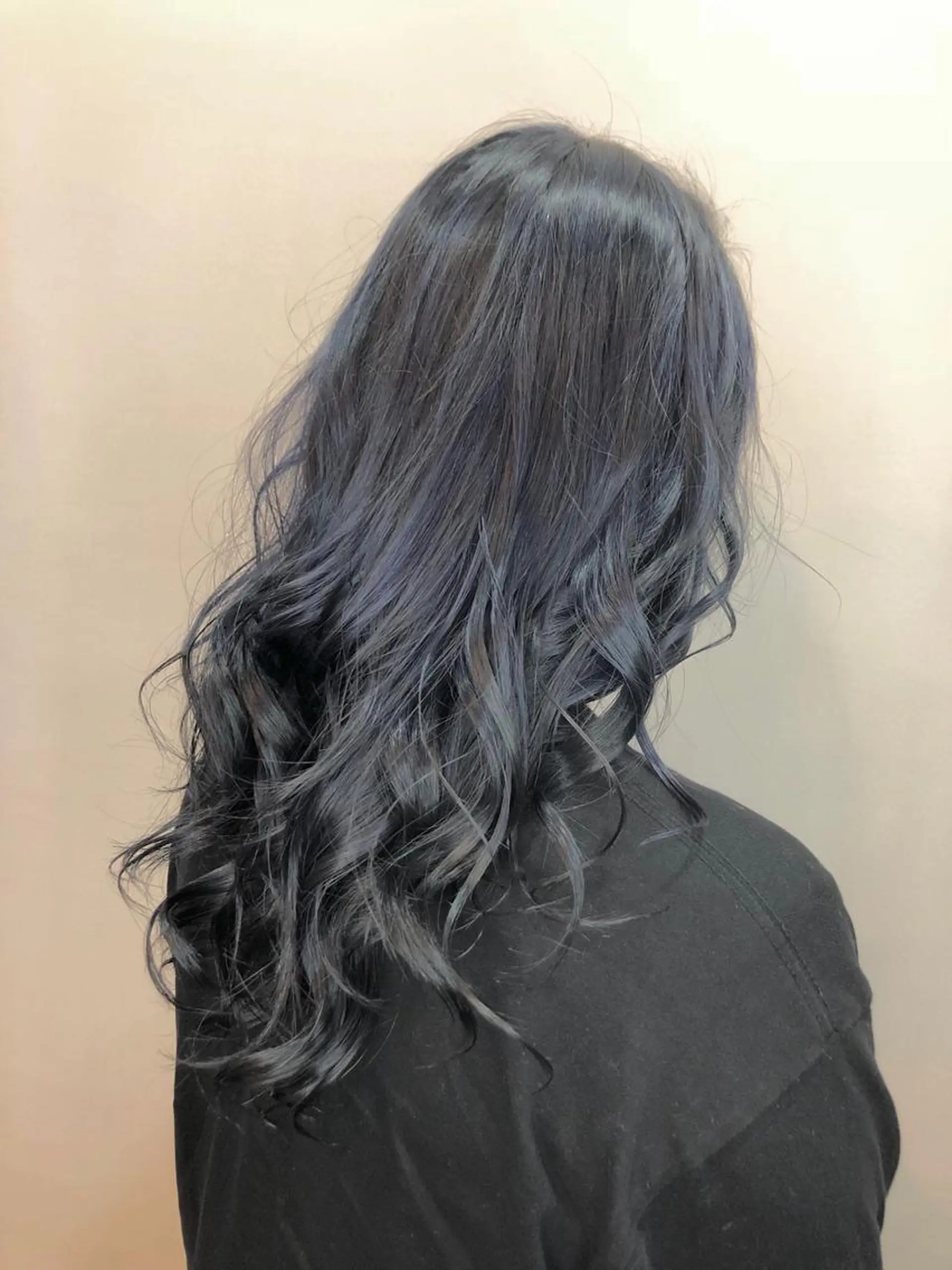 セミロング アッシュ カット ヘアカラー SHAFT Ieiriのヘアスタイル