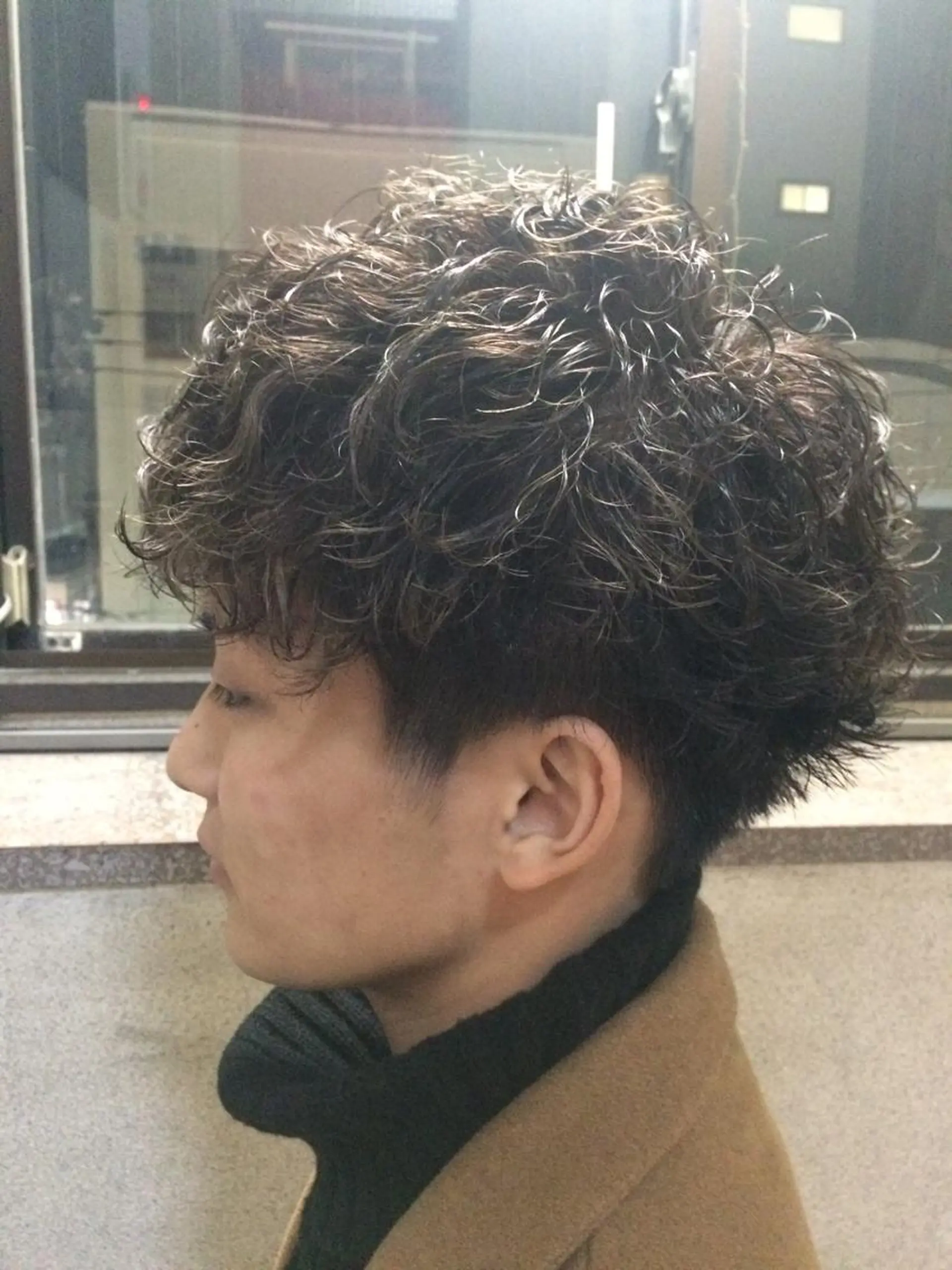 カラー パーマ メンズ メンズパーマの巨匠 鈴木純のヘアスタイル