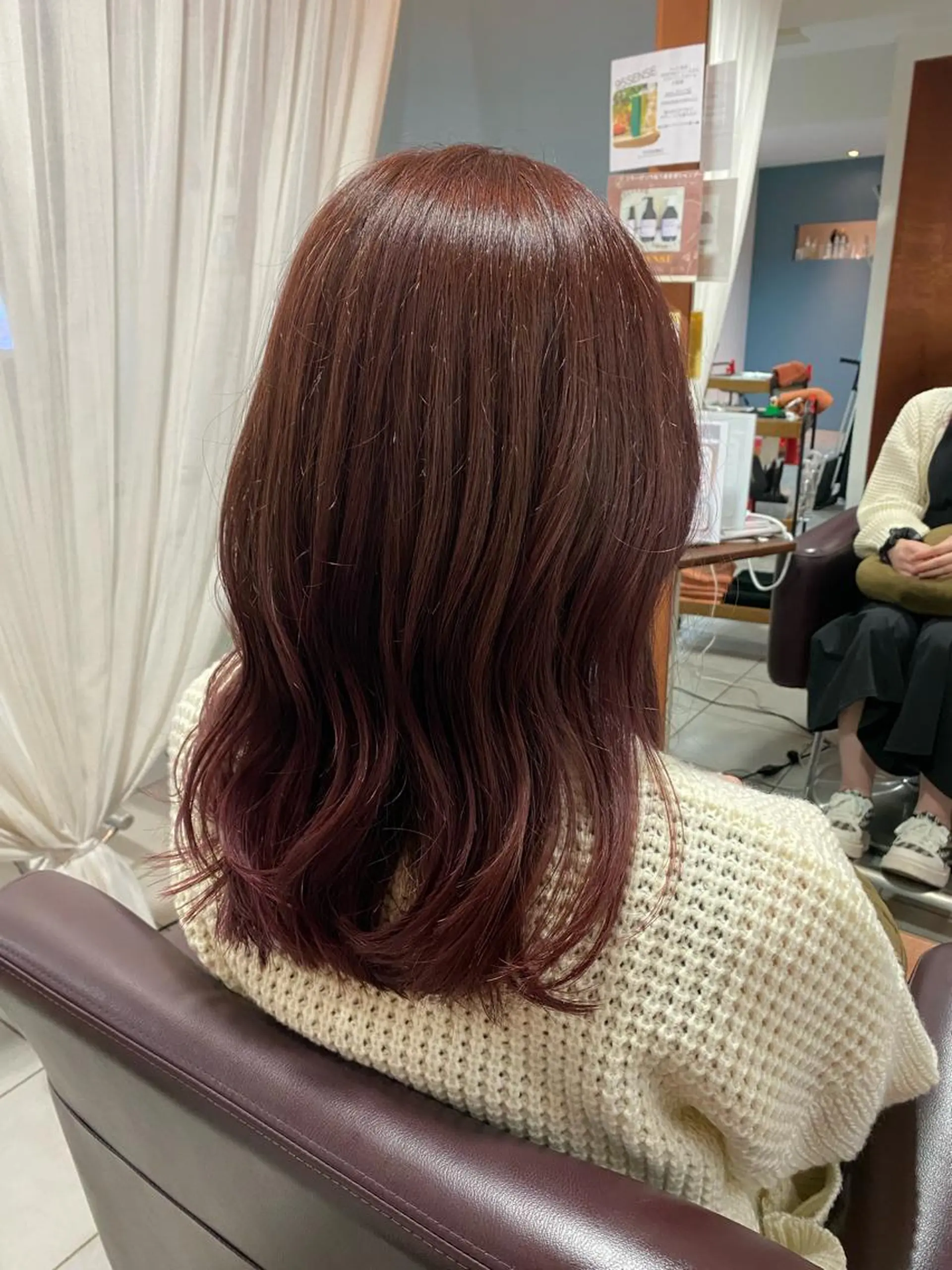 カラー inity Esakaのヘアスタイル