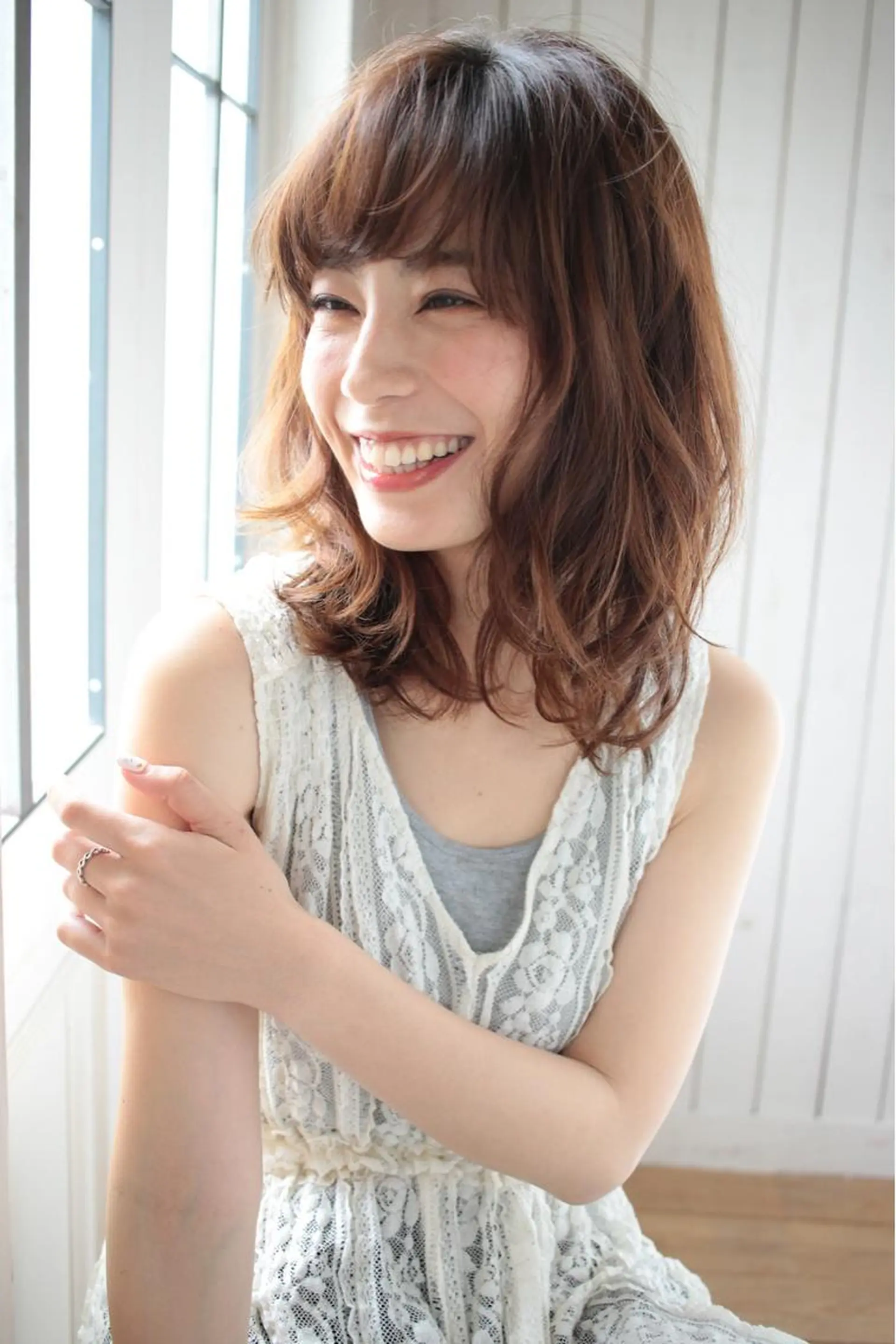 セミロング うる艶/レイヤー 🪞池袋LAND🪞のヘアスタイル