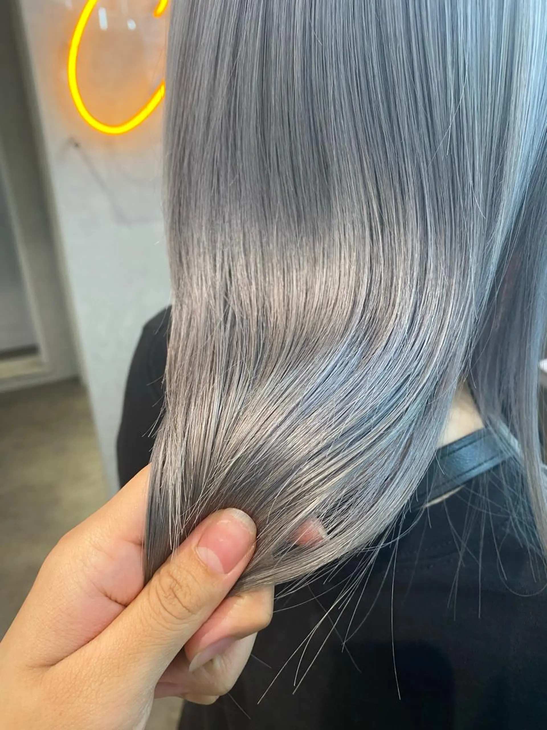 ロング カラー ヘアアレンジ XENA表参道 MIKUのヘアスタイル