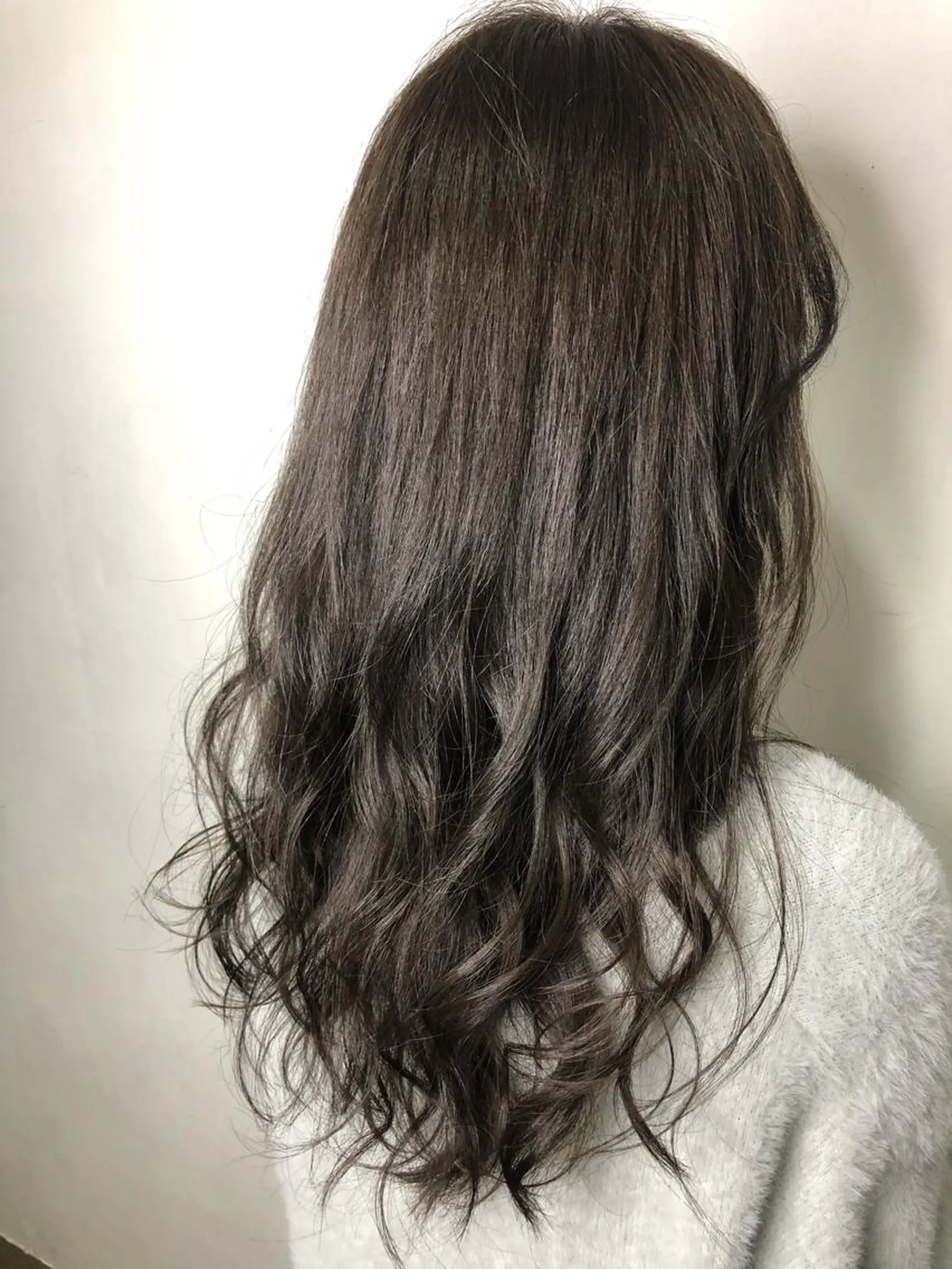 セミロング カラー アッシュ 縮毛矯正職人/艶髪 ✨️村上 渉のヘアスタイル