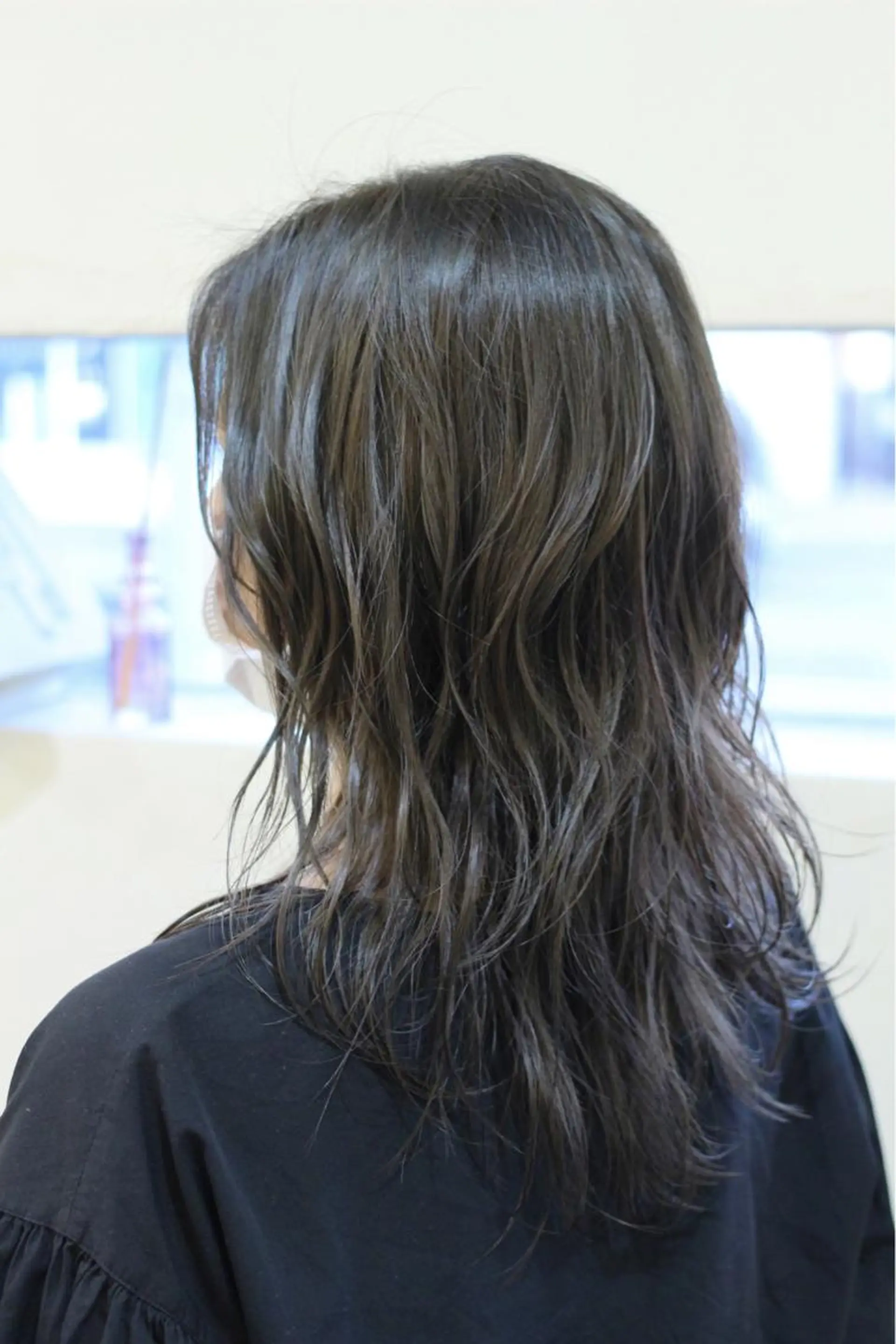 ロング カラー 土居 正季のヘアスタイル