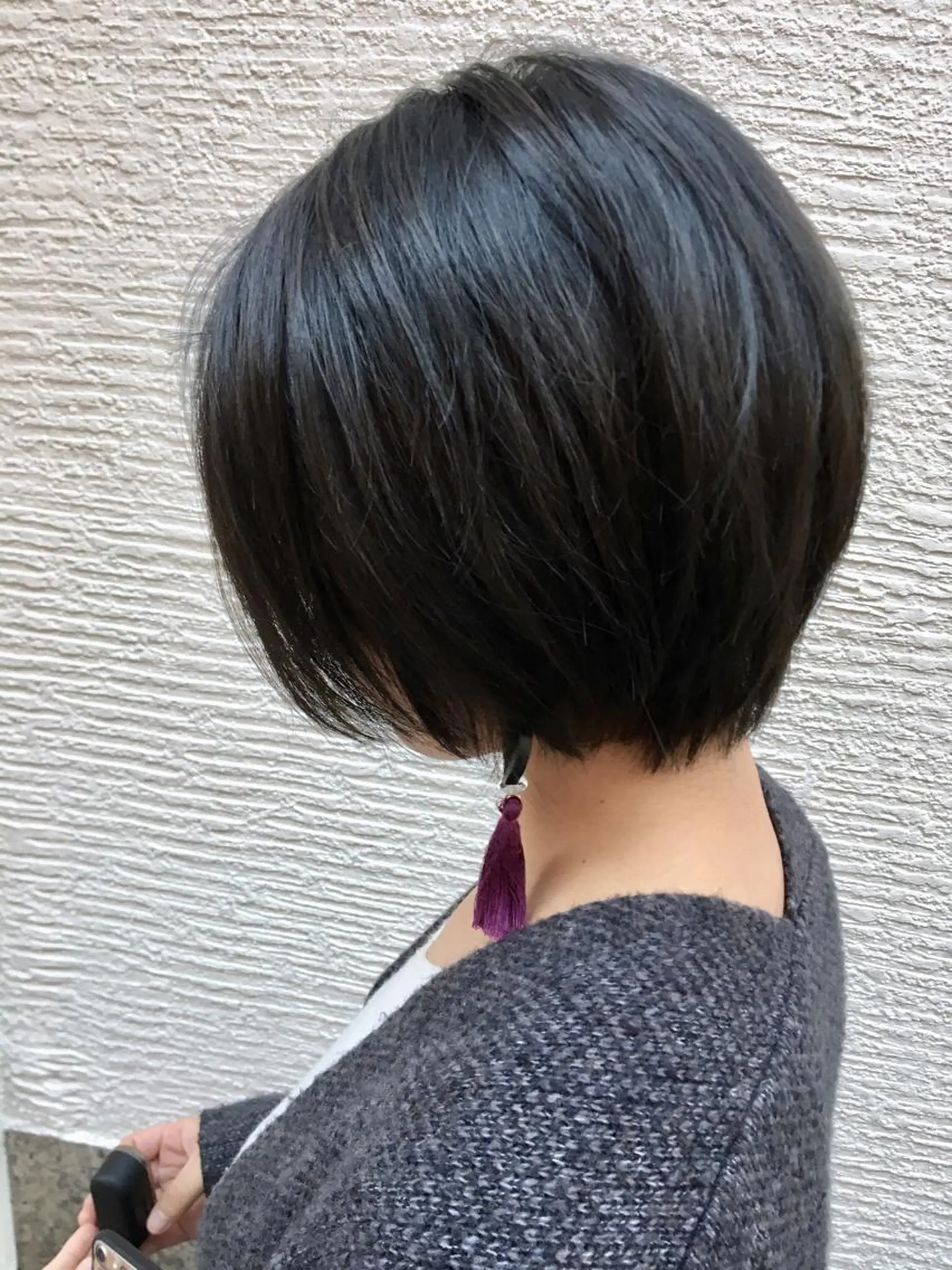 ショート カラー ショートボブ ブルーカラー ブルージュ ボブ ショートヘア OFF YUYAのヘアスタイル