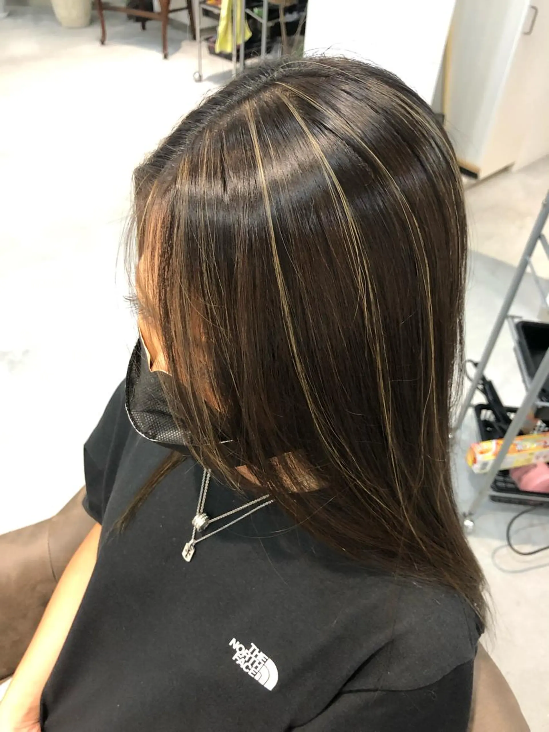 ロング カラー ハイライトカラー ハイライト カイリ /レイヤーカットのヘアスタイル