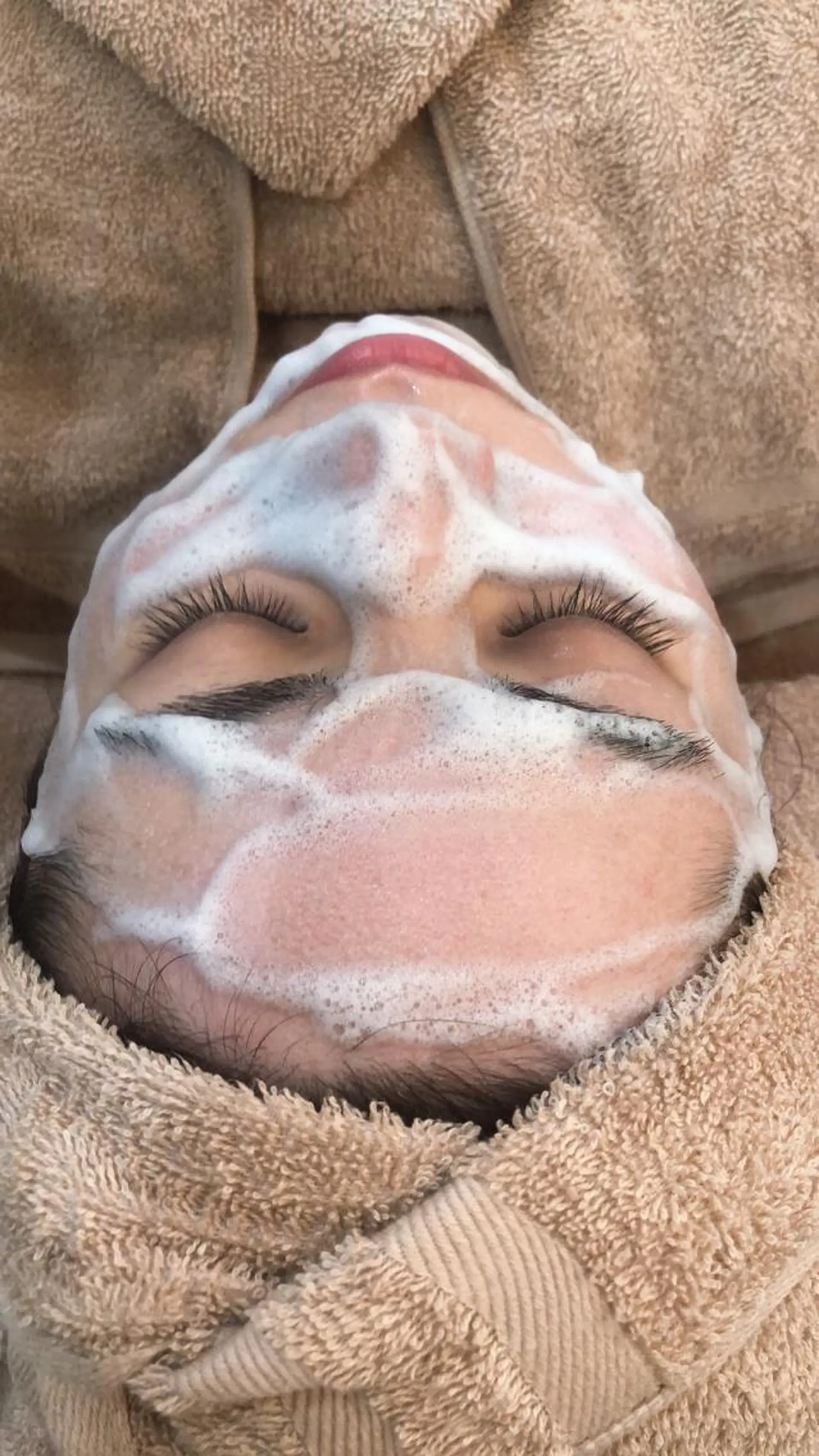 カラー Angela エステサロンのマツエク・マツパデザイン