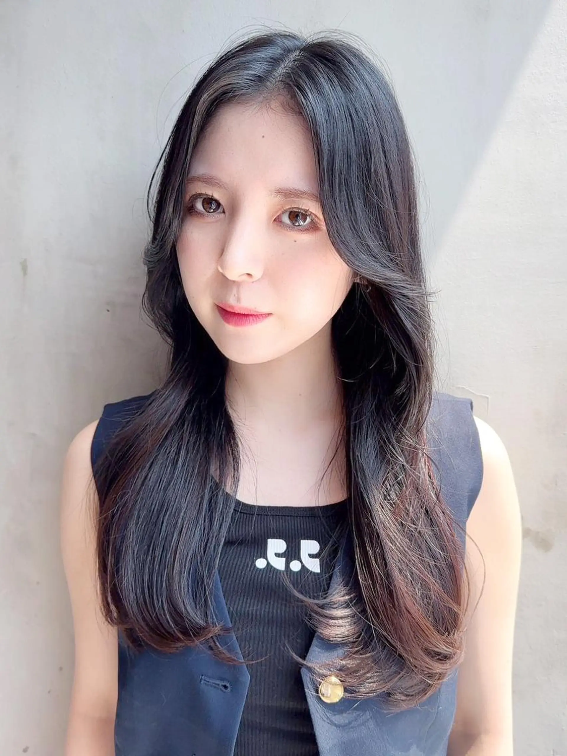 セミロング カラー レイヤーカット カット ヘアカラー トリートメント ITbyALBUM 八王子店のヘアスタイル