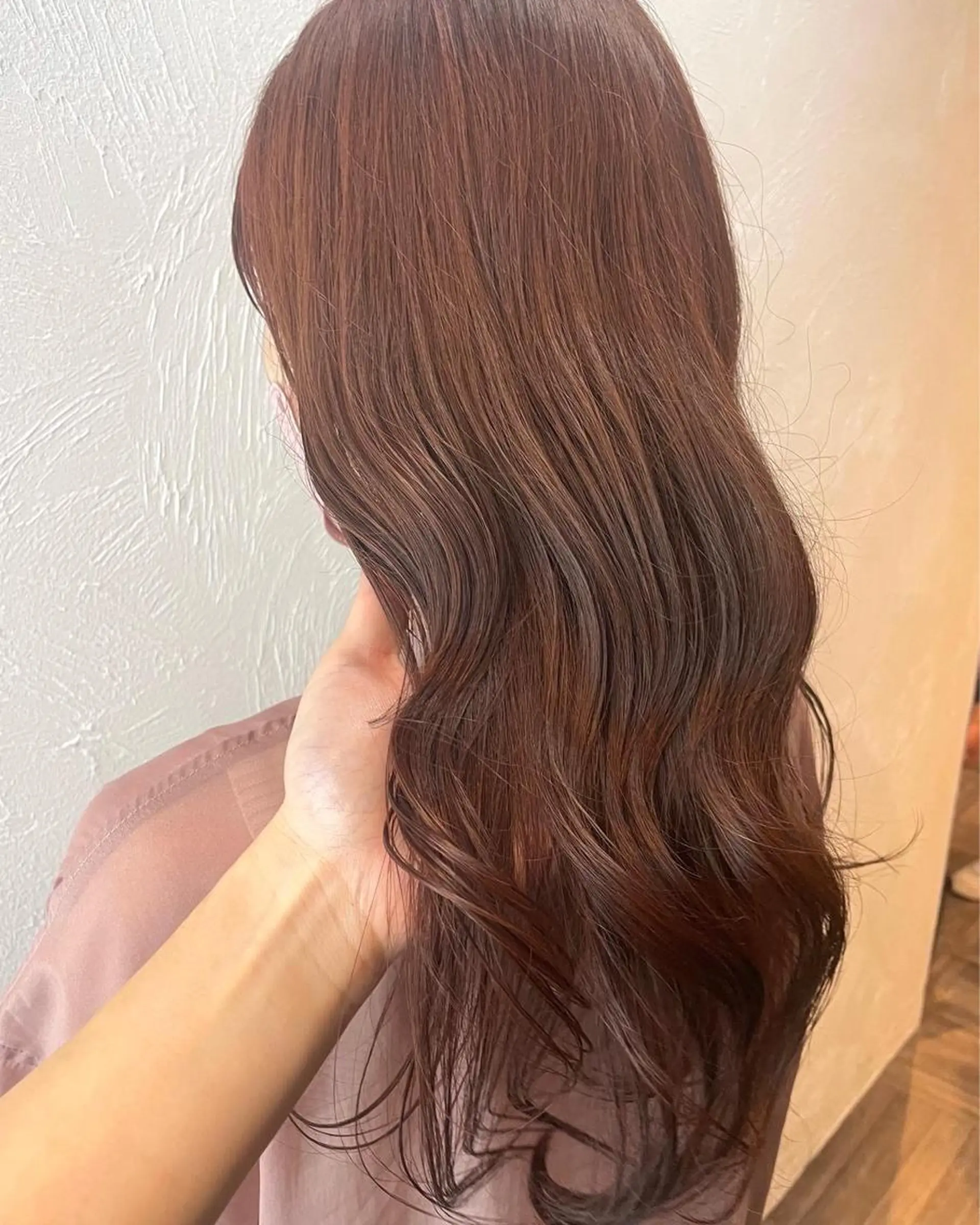 ロング カラー カット ヘアカラー La  fith hair lien西宮北口所属・赤み消しカラー/透 明感カラー/有吉優香のヘアスタイル