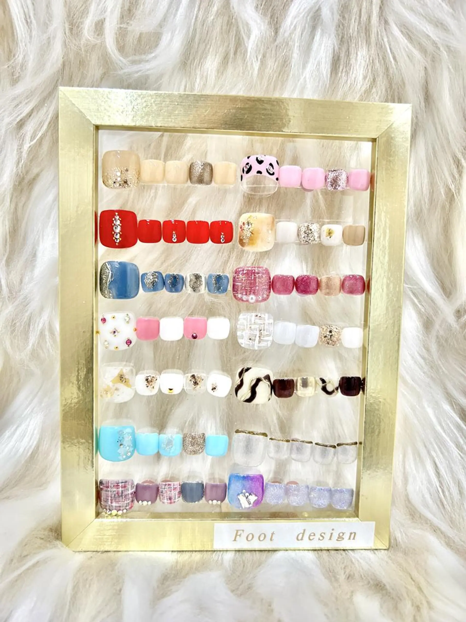 ネイル アニマル柄 アートネイル 長さ出し フットネイル フレンチネイル フットネイル Nail&eye Belire 新宿のネイルデザイン