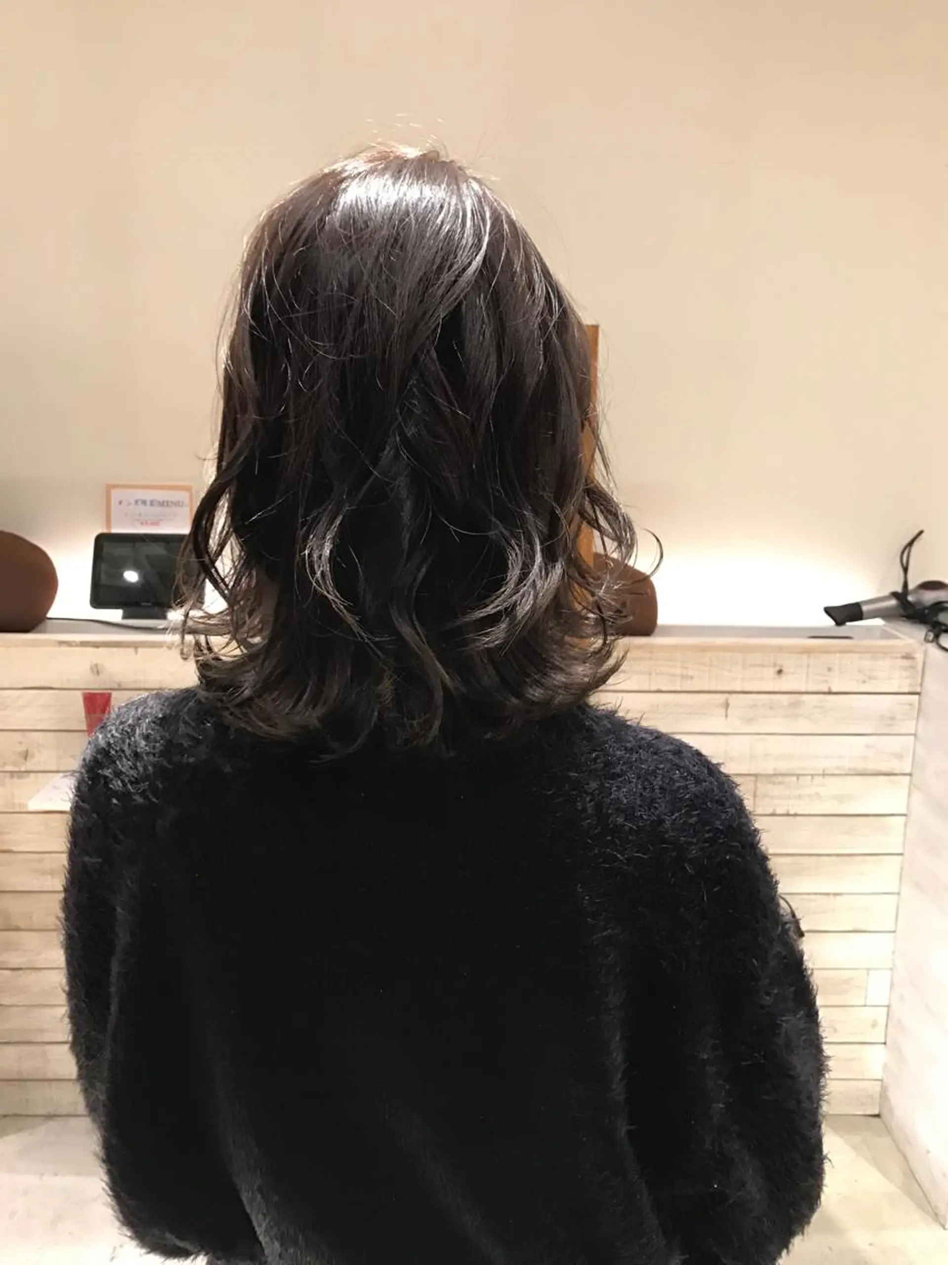 カラー イーストバイエルゴ川崎東口店所属・美髪へ導く 鈴木勝登のヘアスタイル