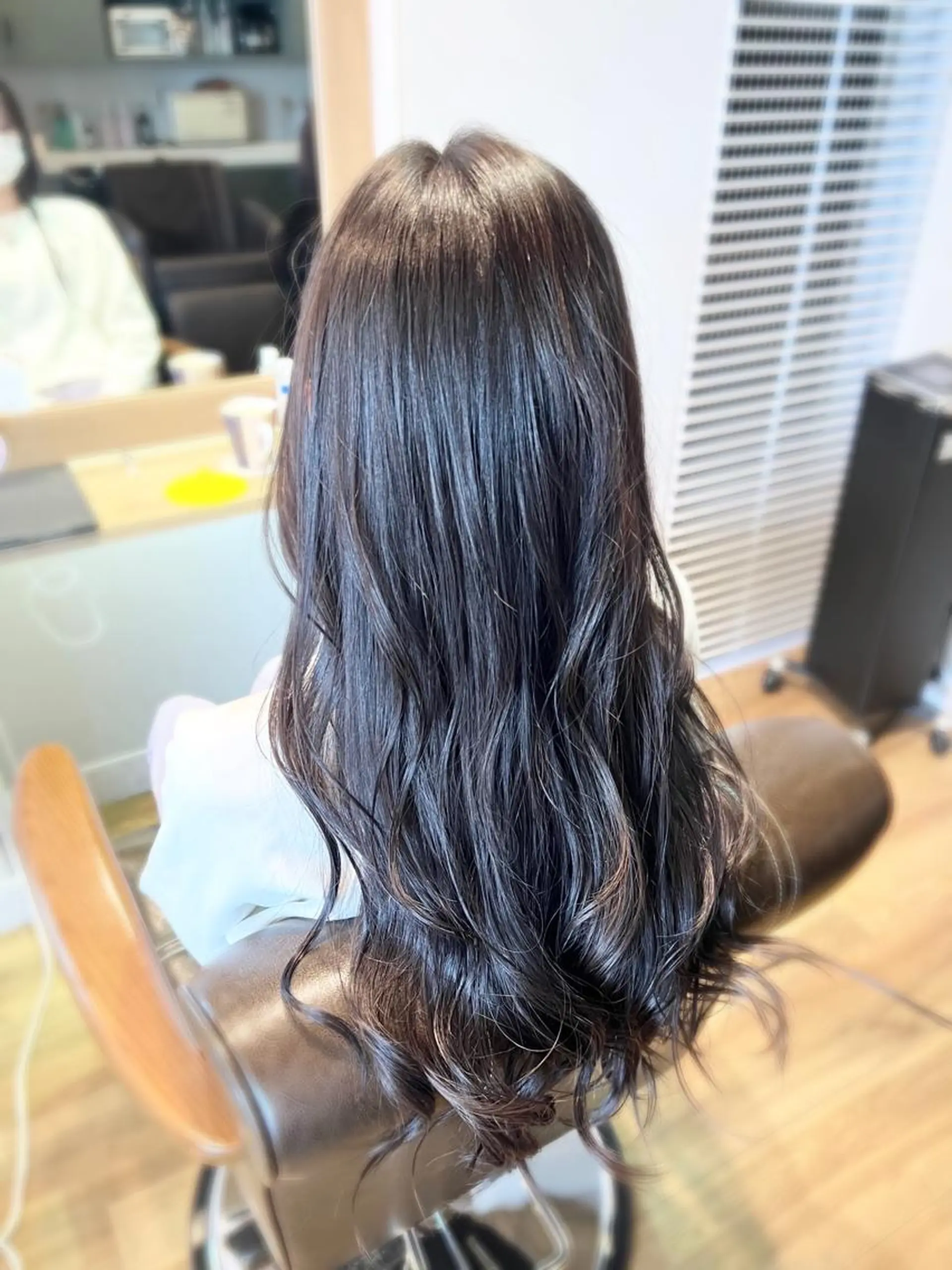 ロング カラー グレージュ ハイライトカラー ラベンダーカラー ラベンダーグレージュ ラベンダーグレー 堀 望美のヘアスタイル