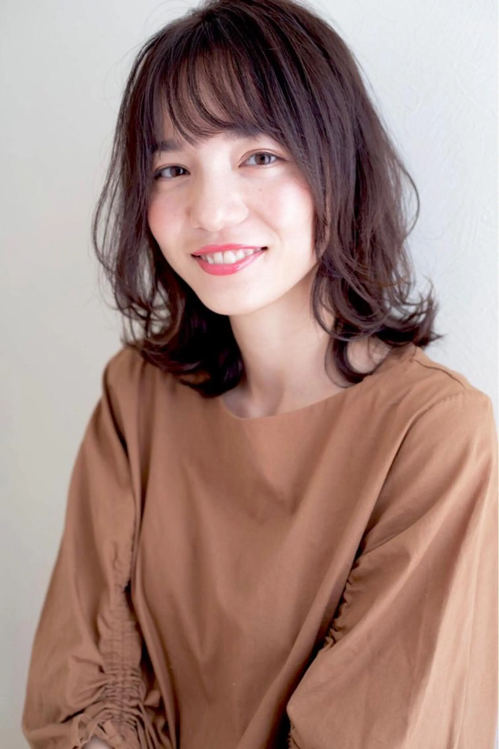 ミディアム カラー Lond labのヘアスタイル