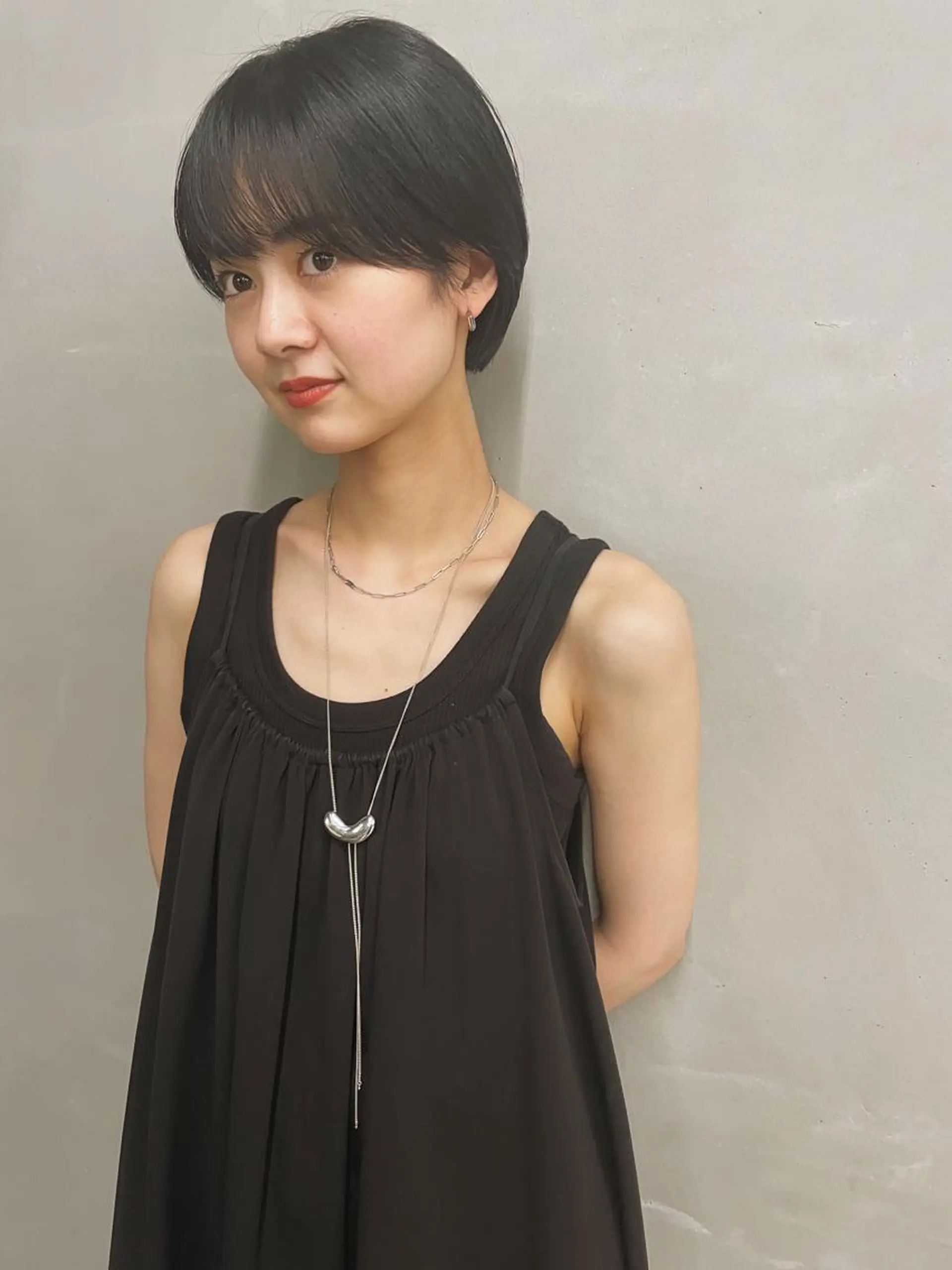 ショート カラー カット ヘアカラー トリートメント センスをお届けします 大谷将生INFPのヘアスタイル