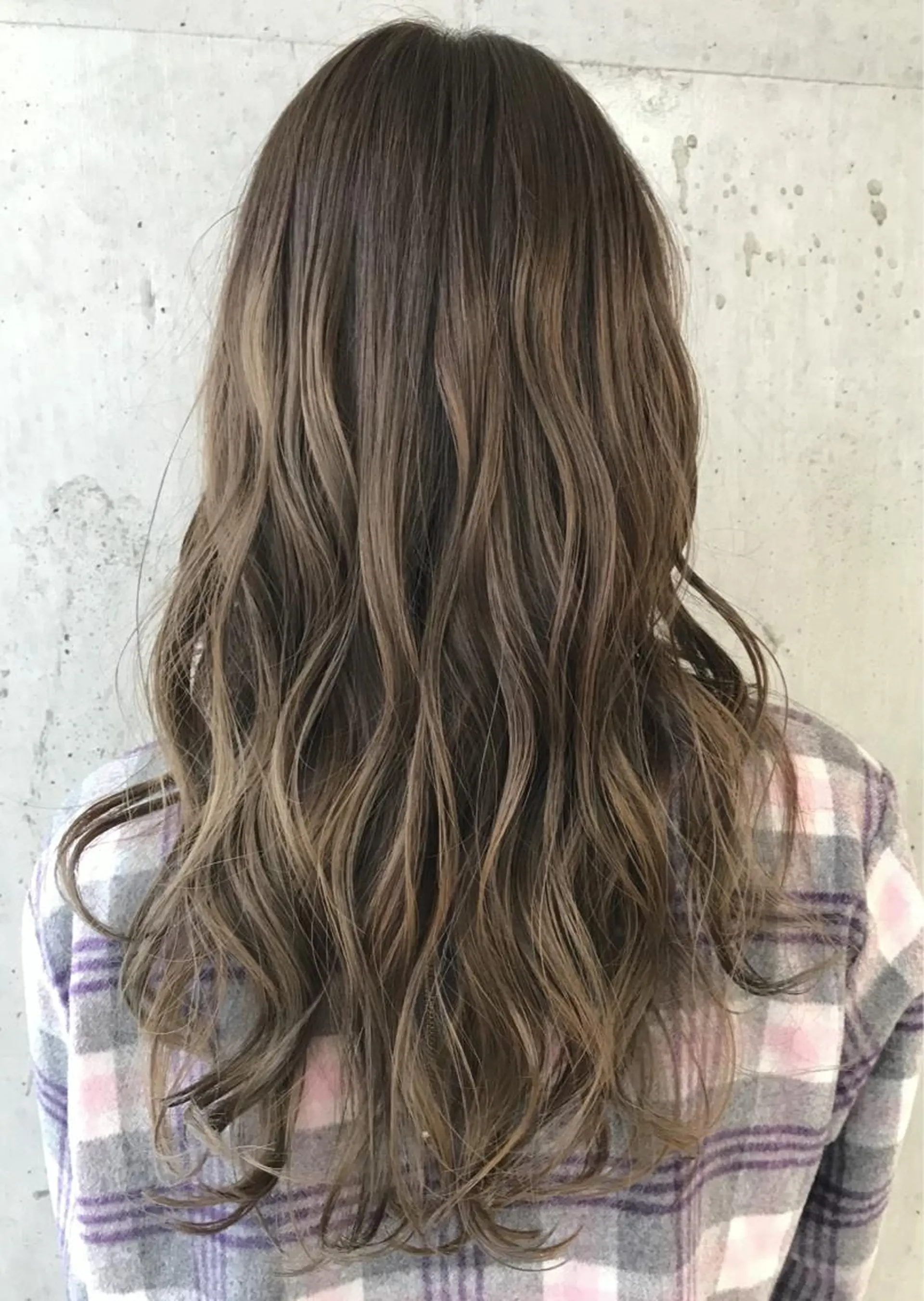 ロング カラー パーマ ヘアアレンジ ナツメダ ダイキのヘアスタイル