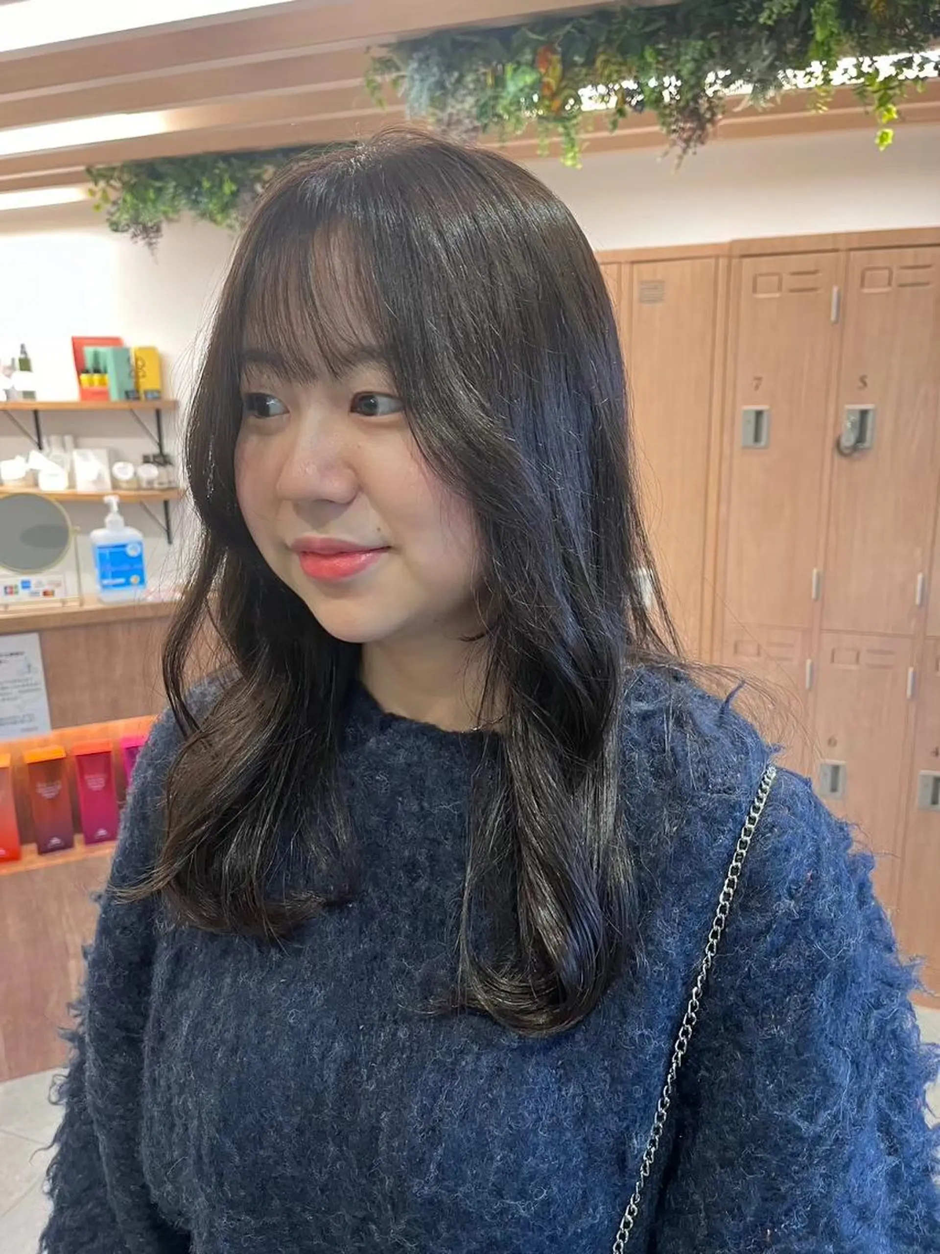 セミロング MAI ⠀ ⠀ ⠀のヘアスタイル