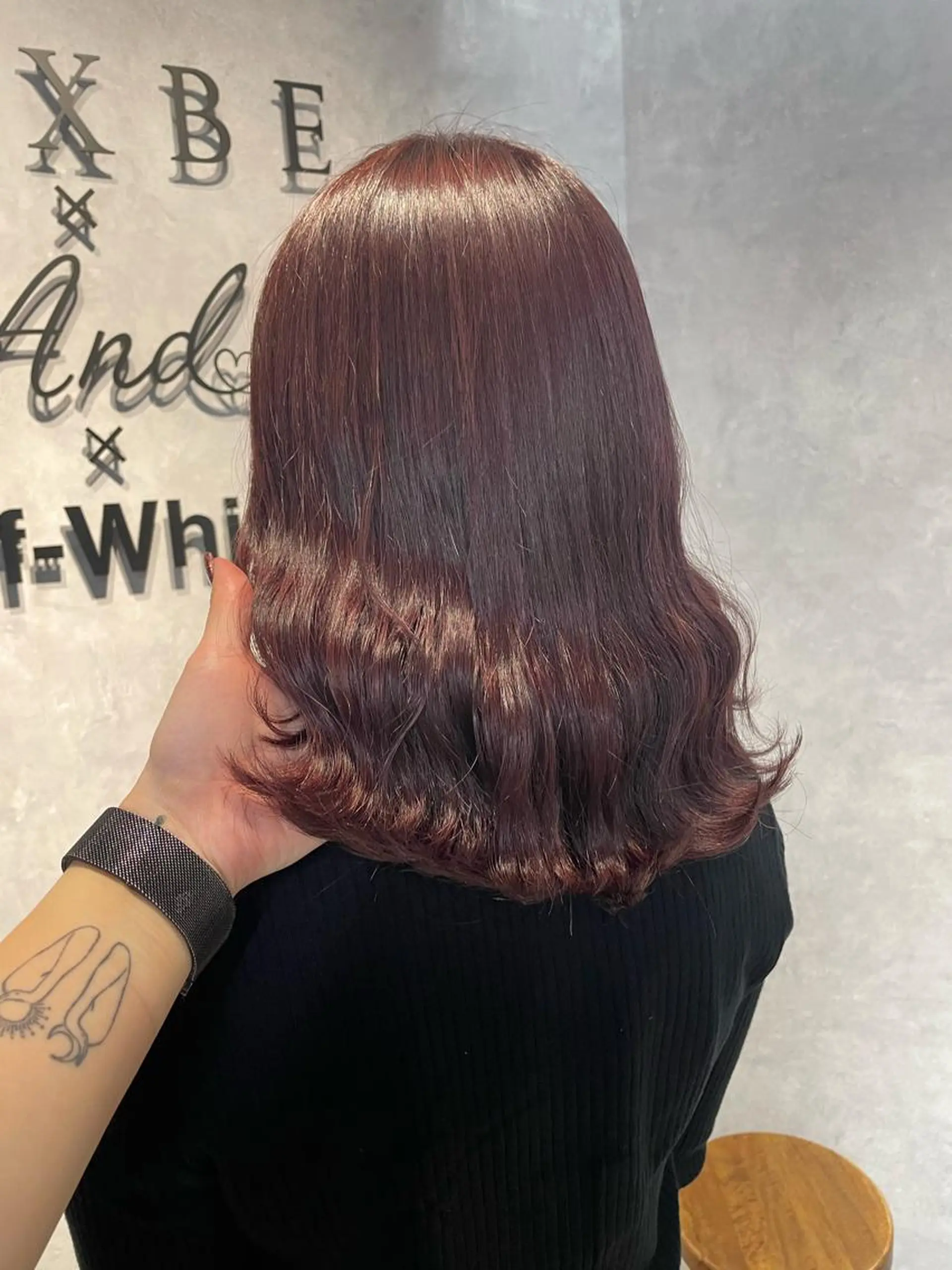 セミロング Cielro【 シェイロ 】所属・Cielro/ダブル カラー/西田咲希のヘアスタイル