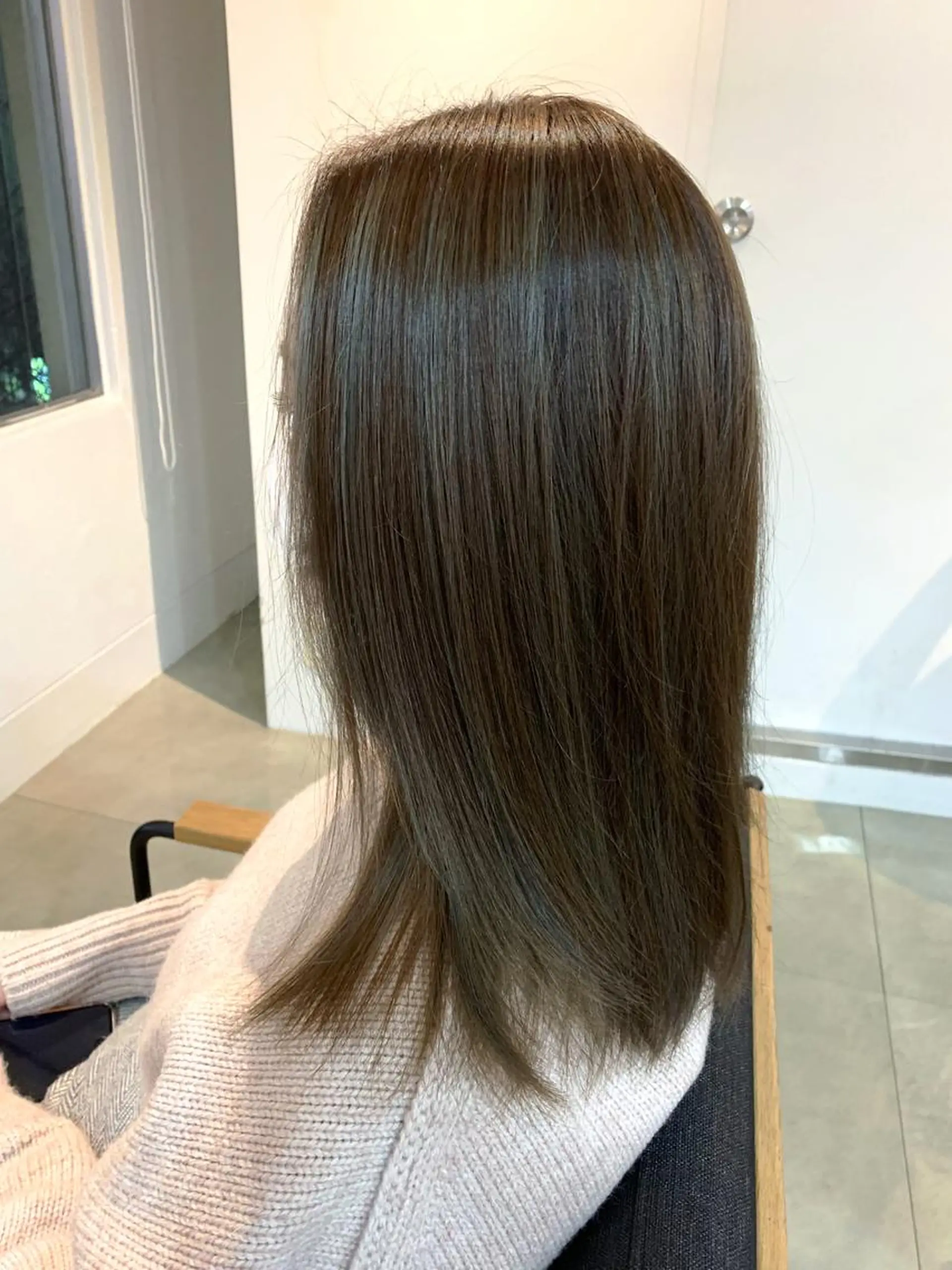 セミロング カラー 船津武俊 フナツタケトシのヘアスタイル