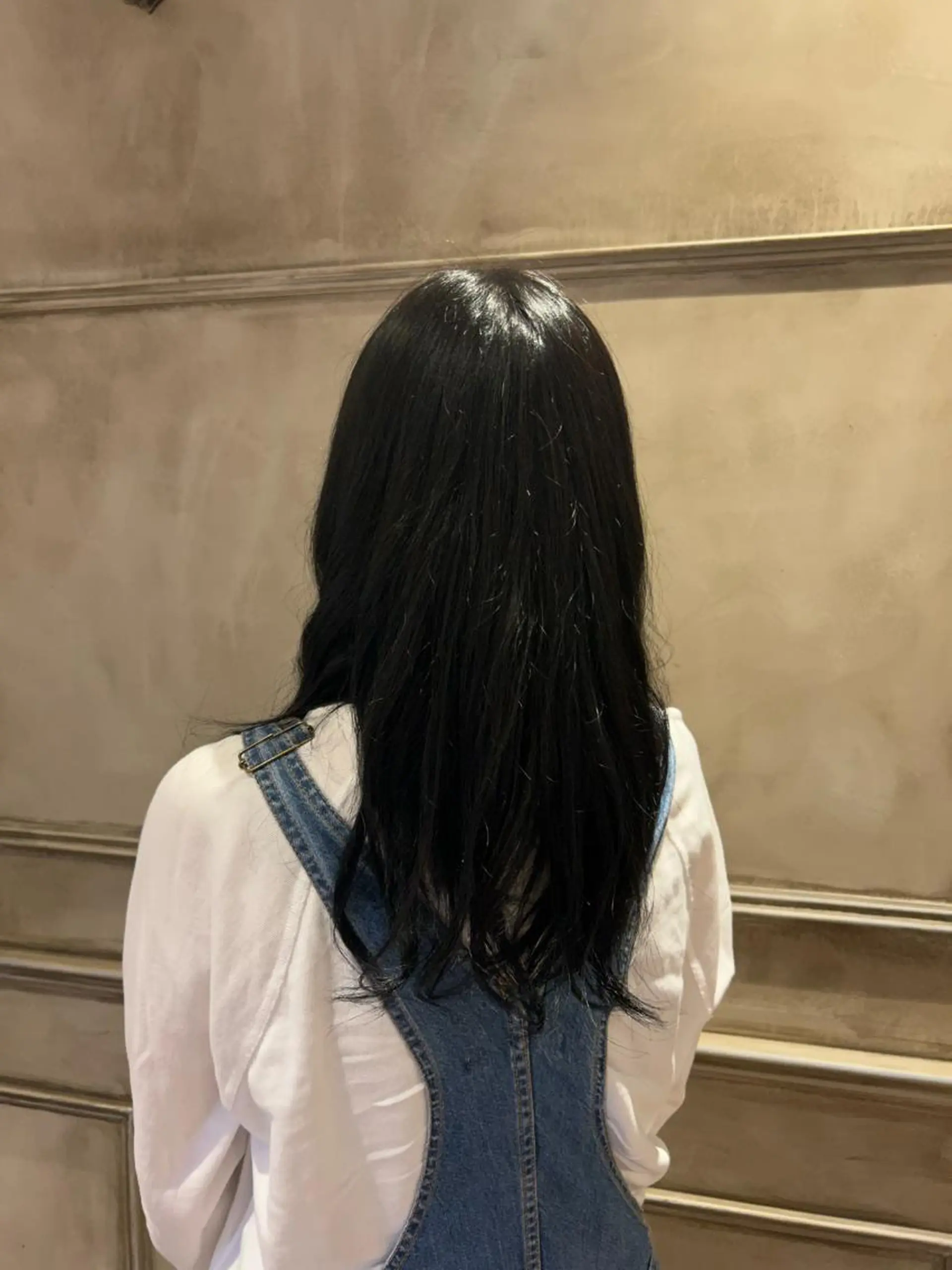 ロング カラー Lilly所属・成田 智彩のヘアスタイル