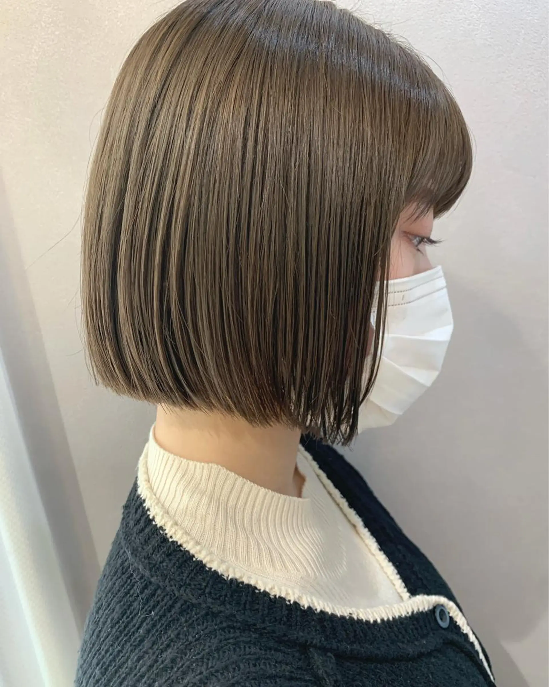 ショート カラー ベージュカラー ブリーチ ケアカラー ブリーチなしカラー オリーブベージュ カット ヘアカラー トリートメント hub hair レイヤー/透明感のヘアスタイル