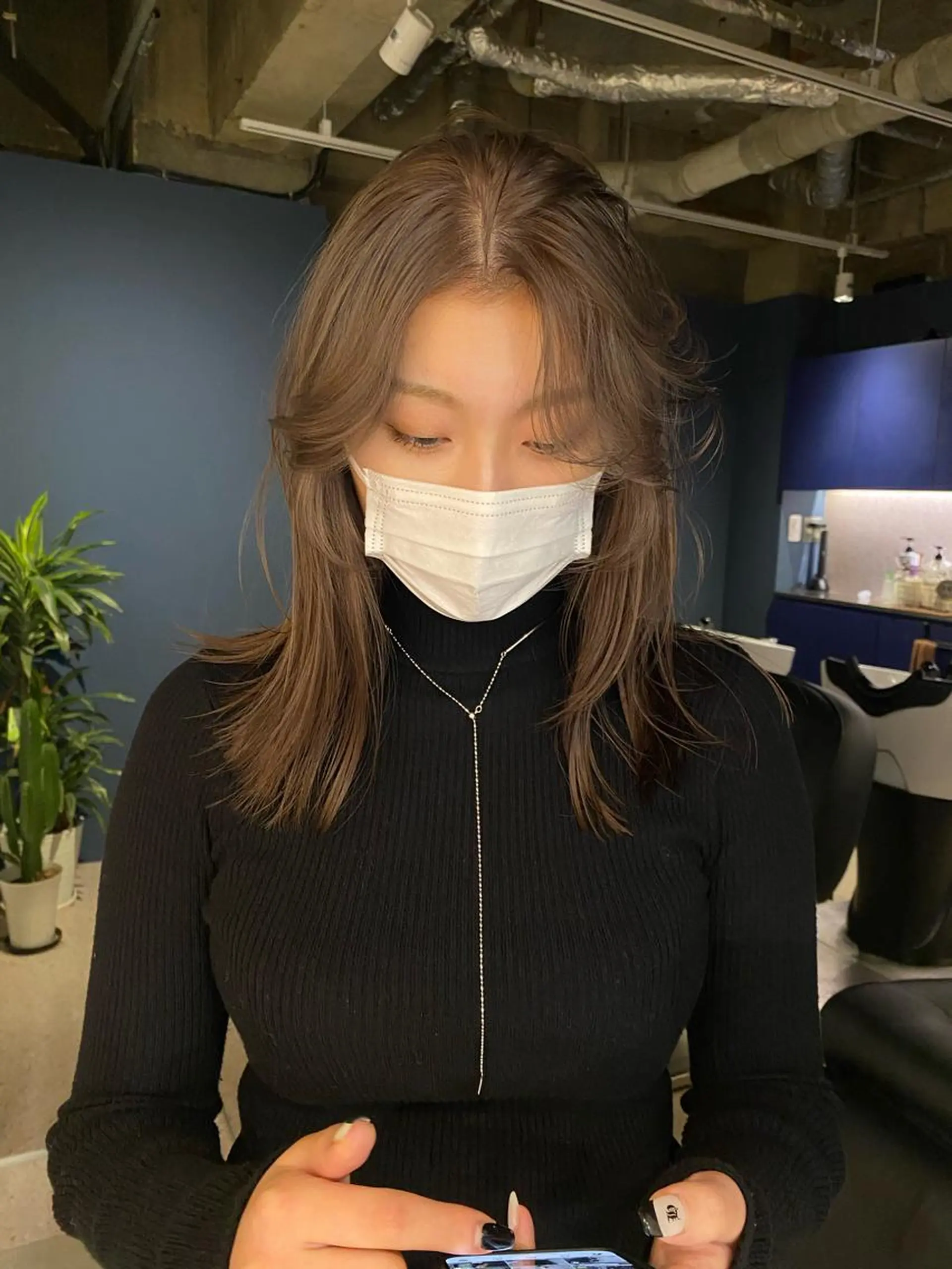 ミディアム ハイトーン/ ボブ 中村麟のヘアスタイル