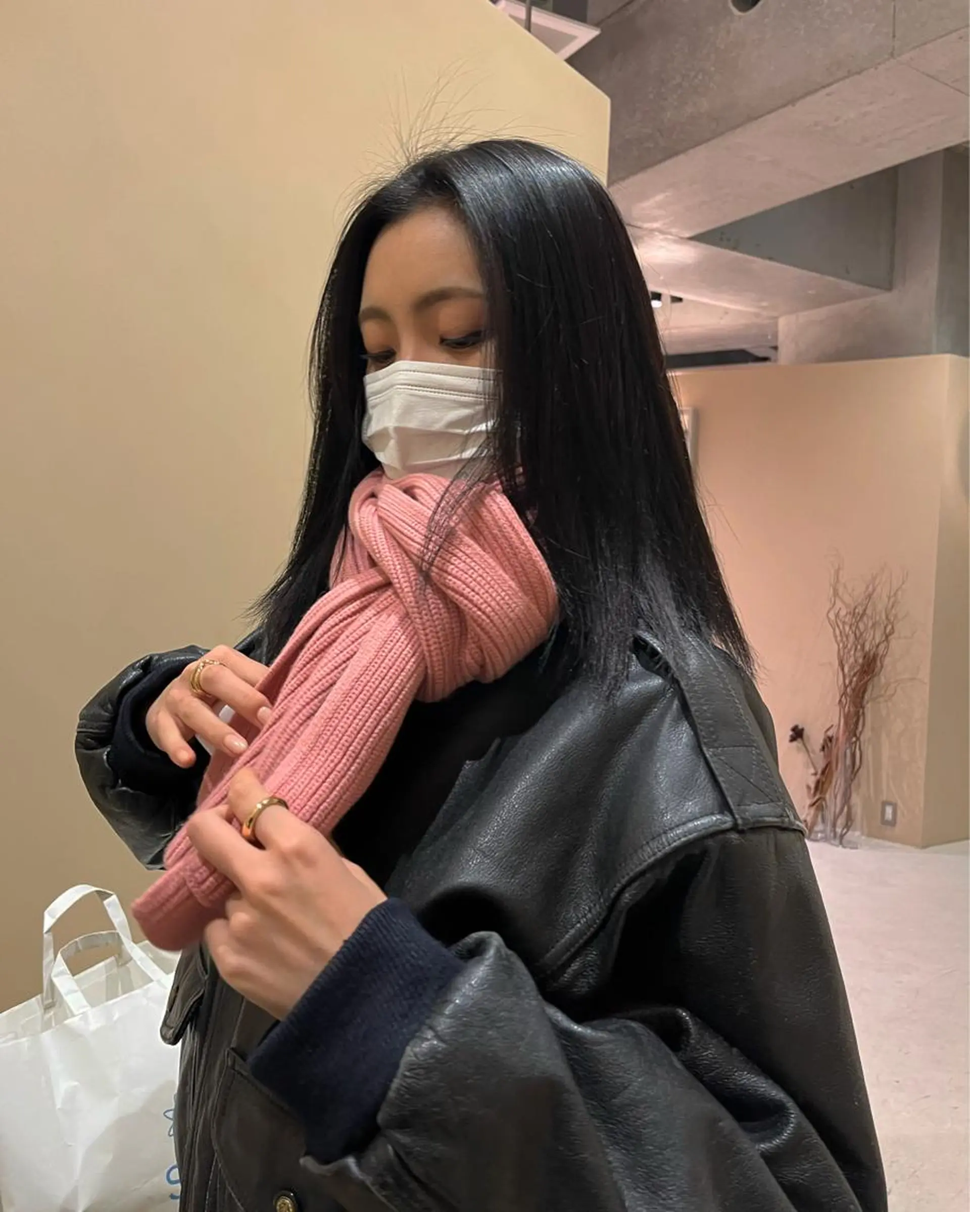 ロング カラー カット パーマ NERO 眞下秋歩のヘアスタイル