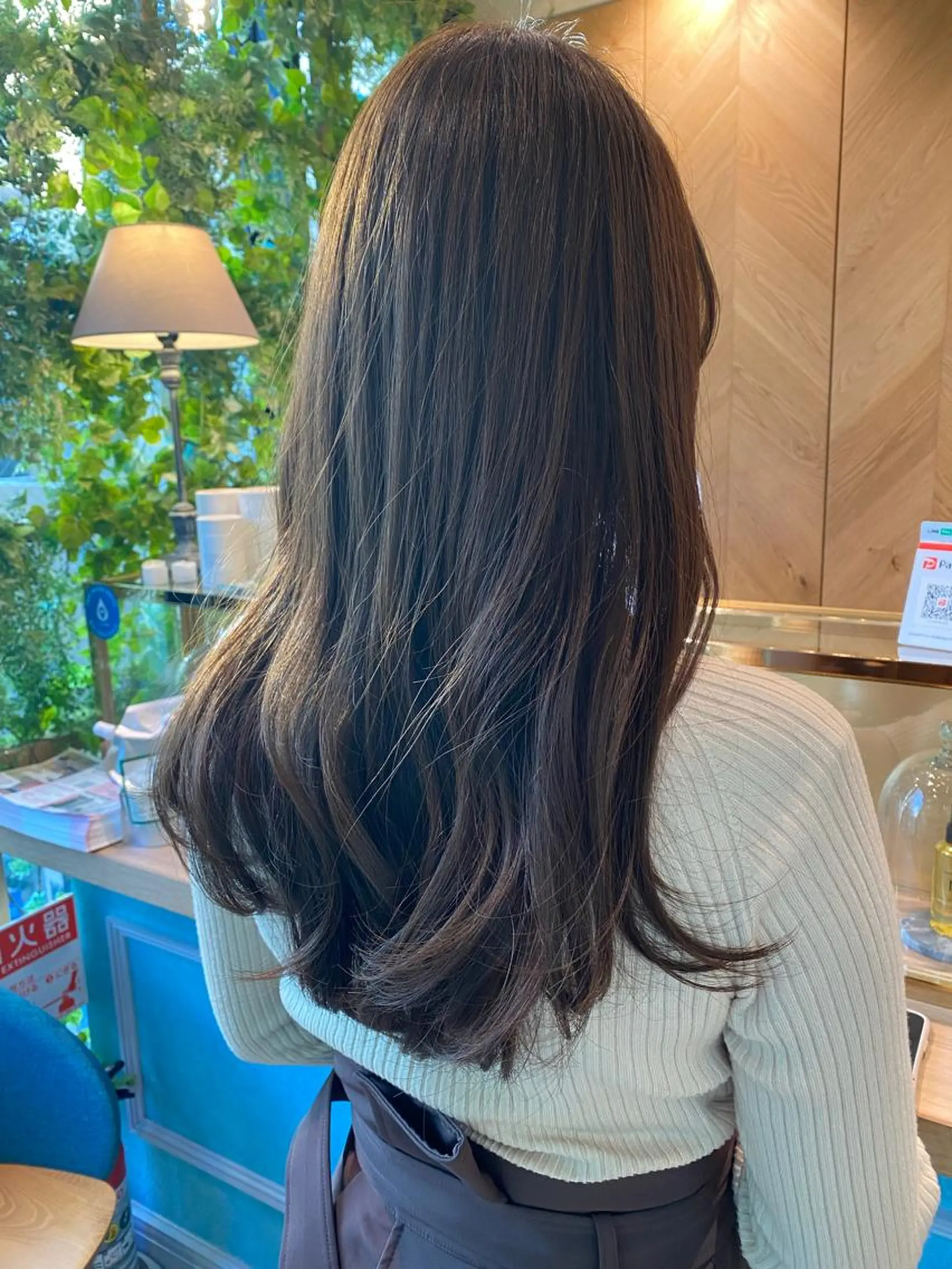 ロング 山本翔一郎 韓国顔周りレイヤーのヘアスタイル