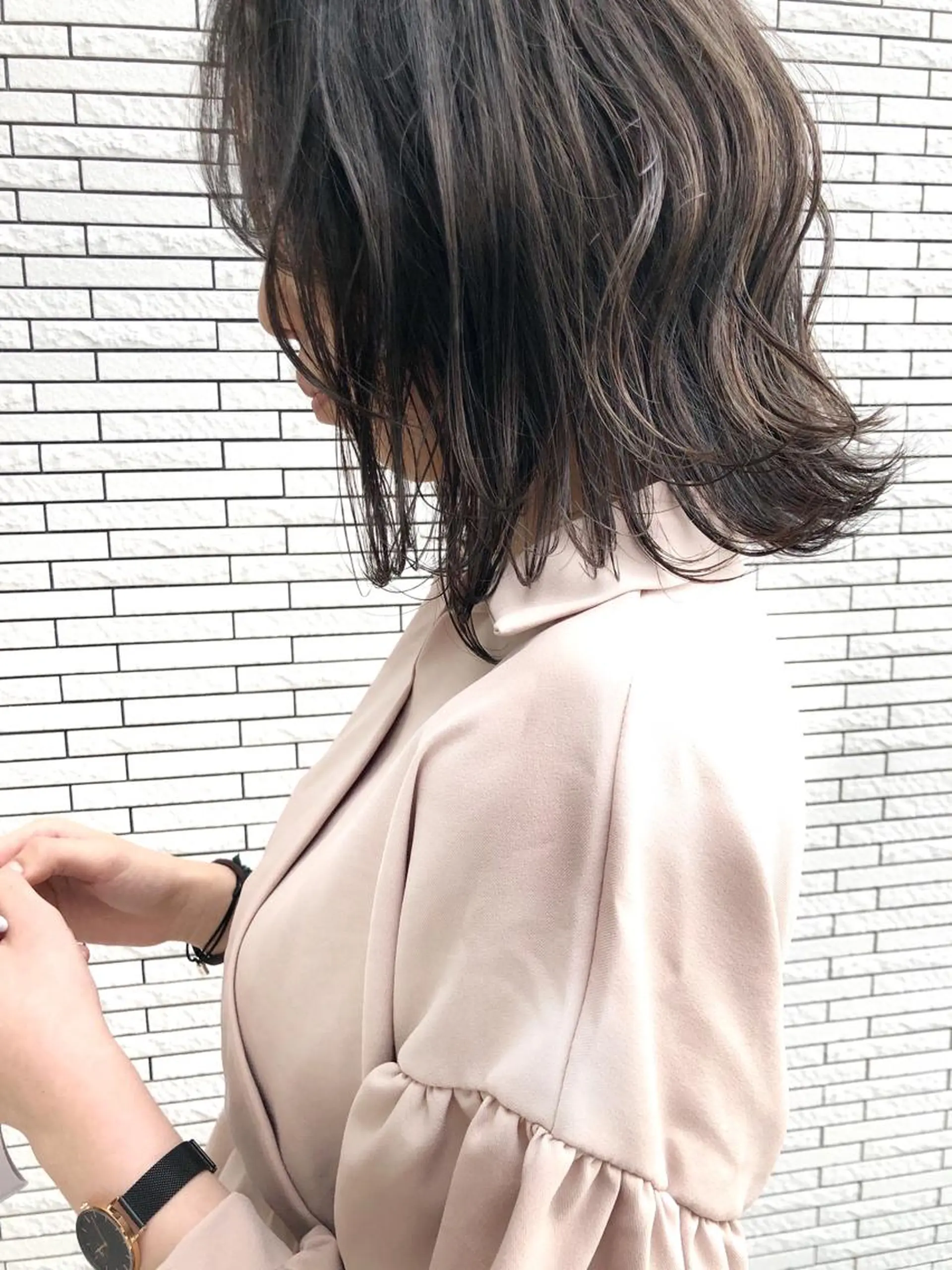 ミディアム カラー ハイライトカラー ハイライト マエダ リョウのヘアスタイル