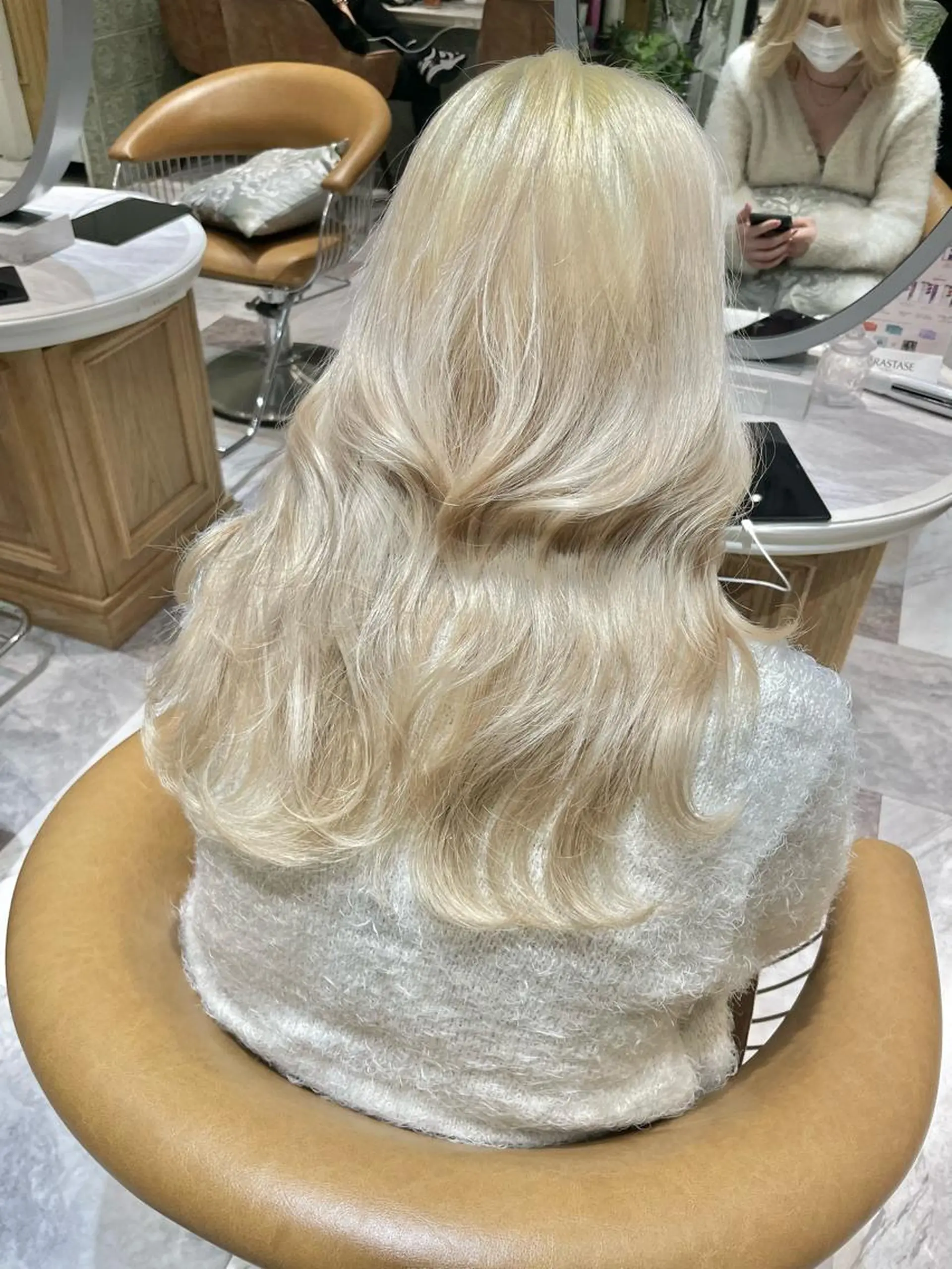 ロング カラー バレイヤージュ ブリーチ ケアブリーチ ダブルカラー グラデーションカラー 美髪/カラー 美容院🌈渡辺隼也のヘアスタイル