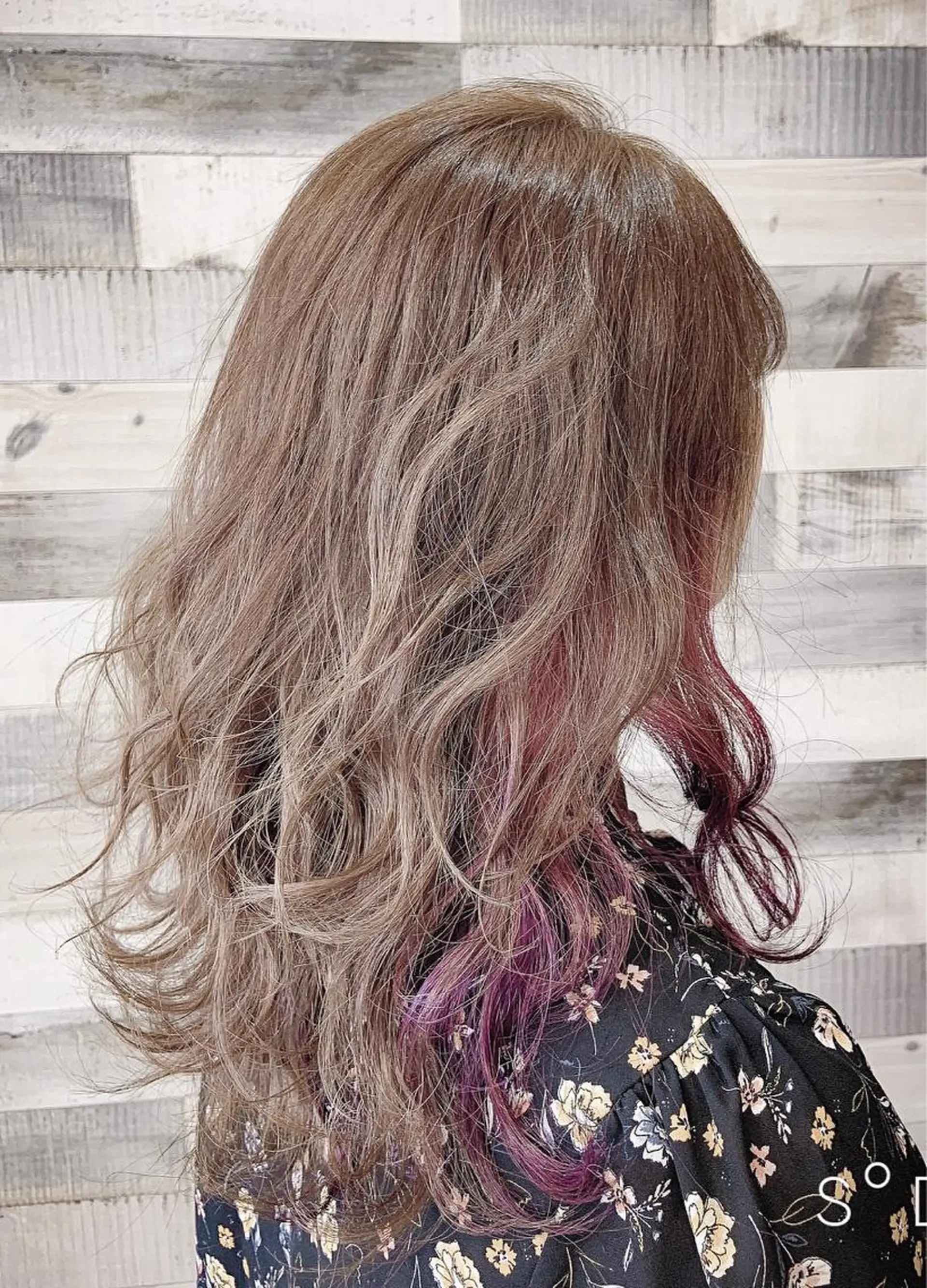 セミロング カラー インナーカラー 韓国風ヘア 外国人風ヘア 🍔Mamiのヘアスタイル