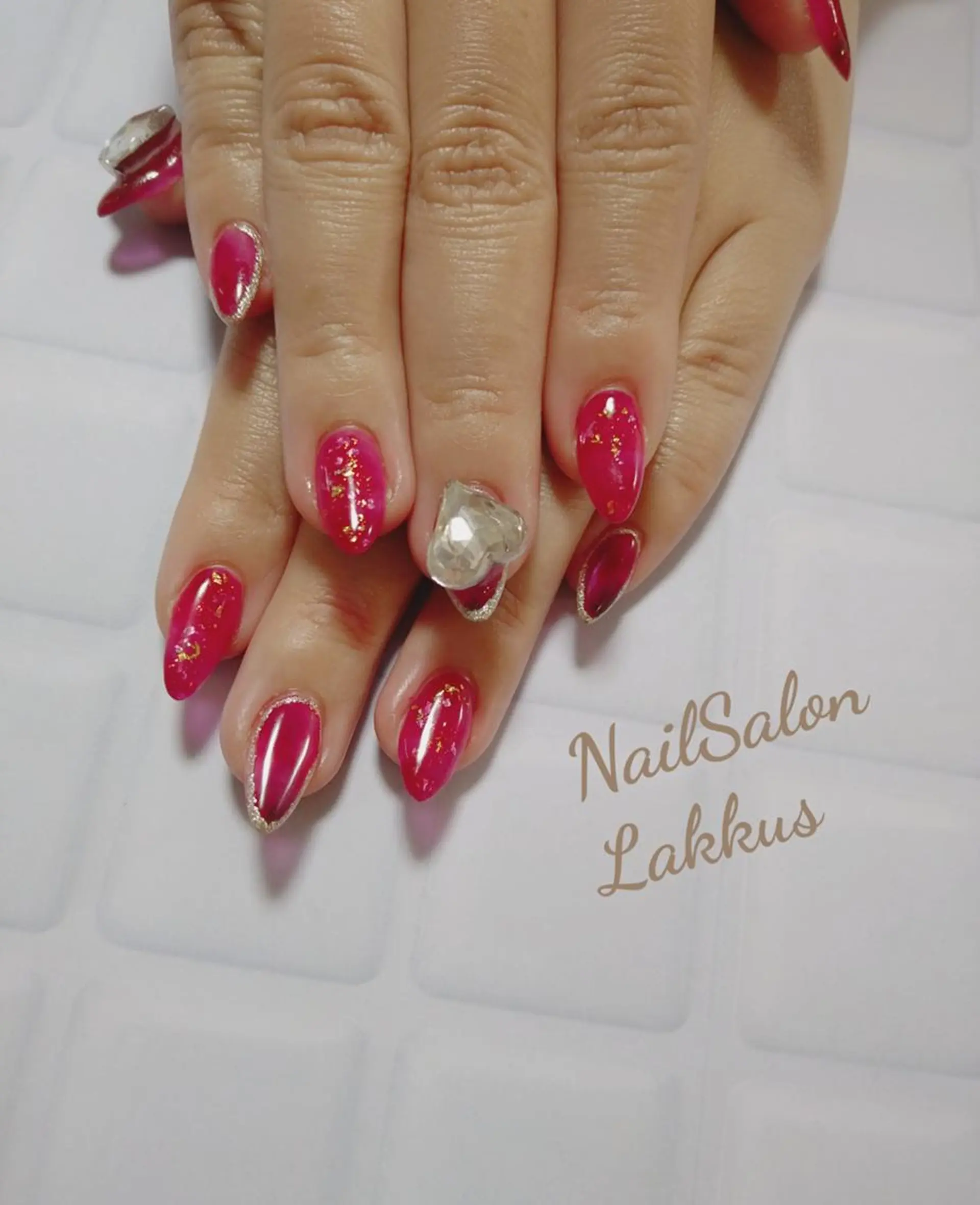 ネイル Lakkus N－Aのネイルデザイン