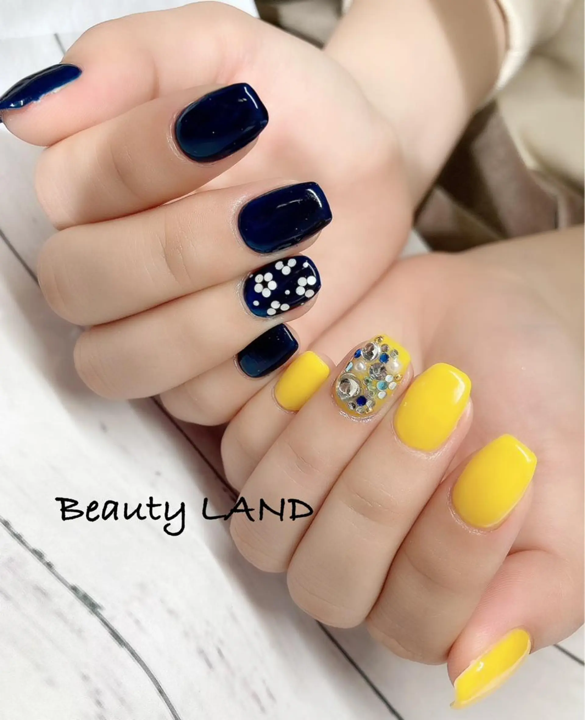 ネイル 市川駅 ✿中津のネイルデザイン