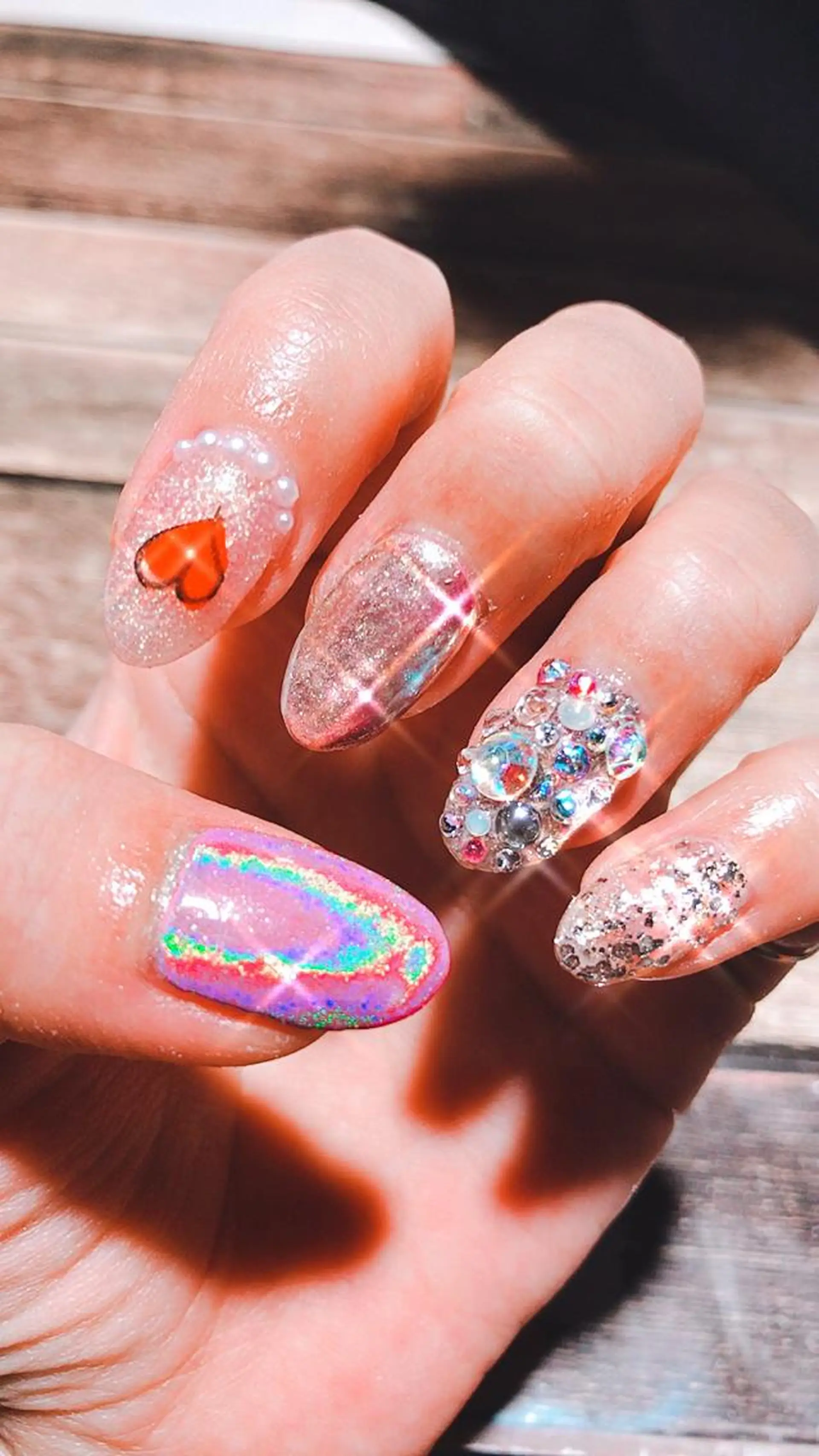 ネイル キラキラネイル 🎀1/14ご予約 ◎ 本田 知美🎀のネイルデザイン