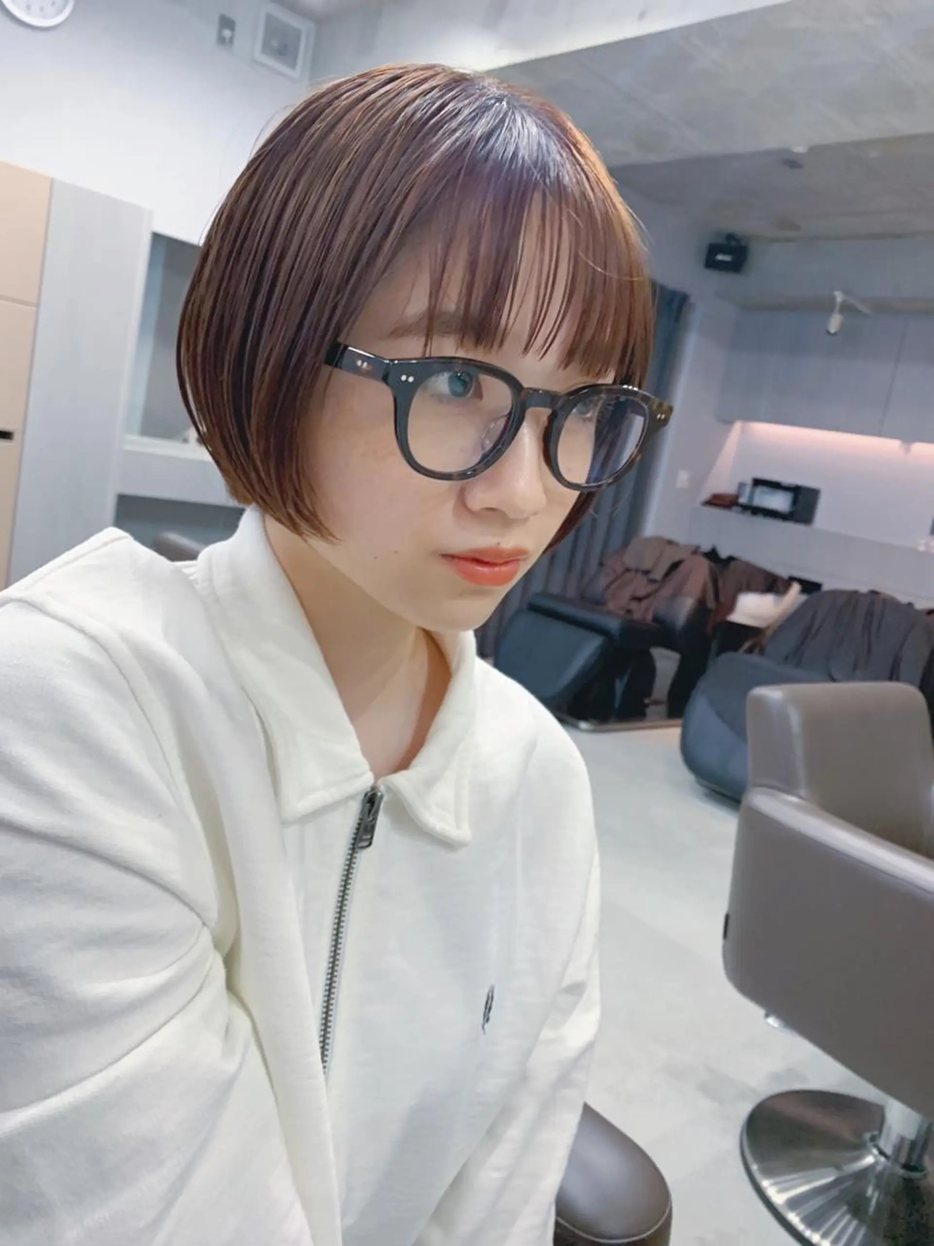 ショート カラー ボブパーマコテ巻き風 パーマNo1深江秀平のヘアスタイル