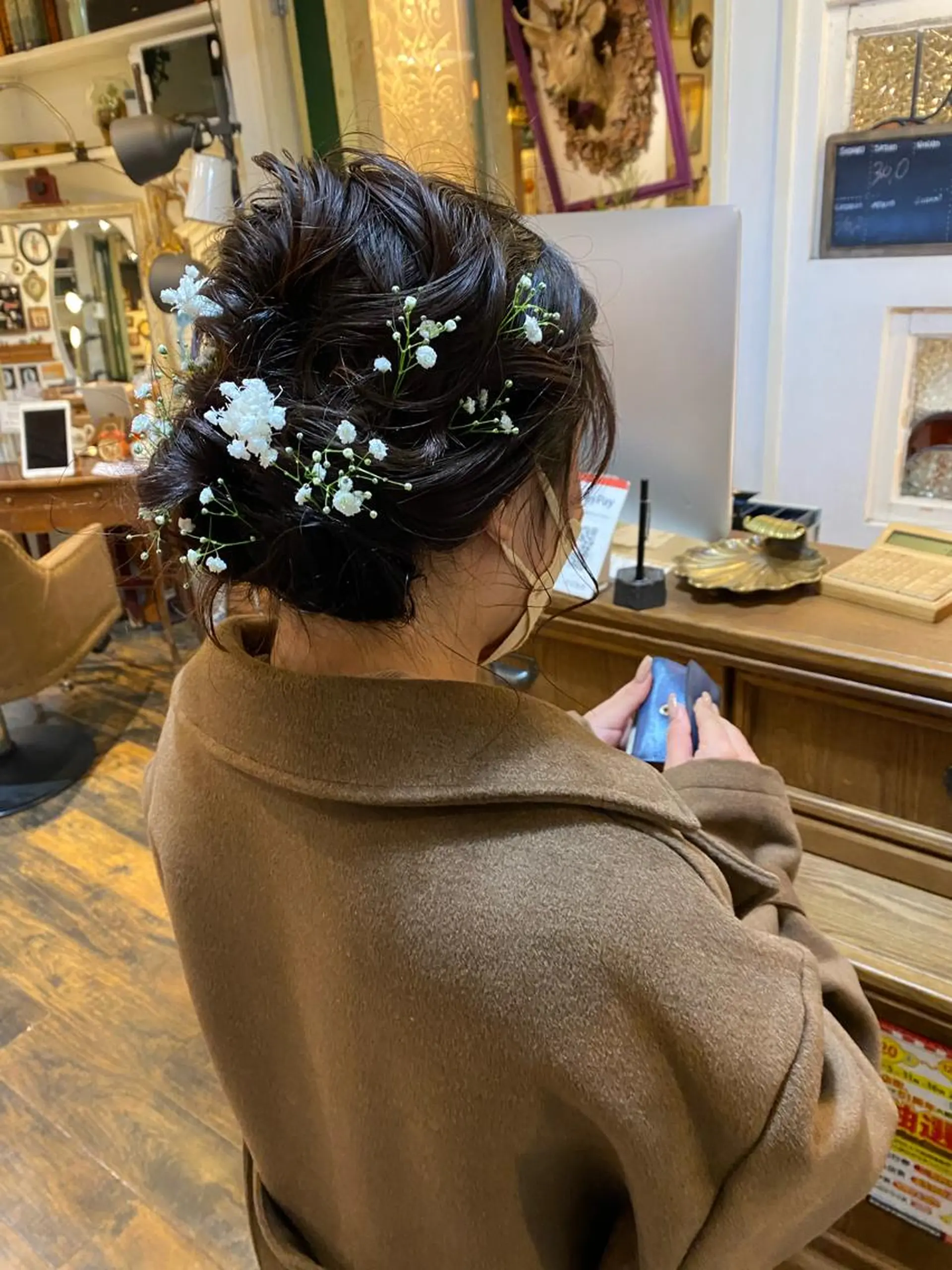 ミディアム ヘアアレンジ ヘアセット ヤスザトアヤノ ／レイヤー／オリーブのヘアスタイル