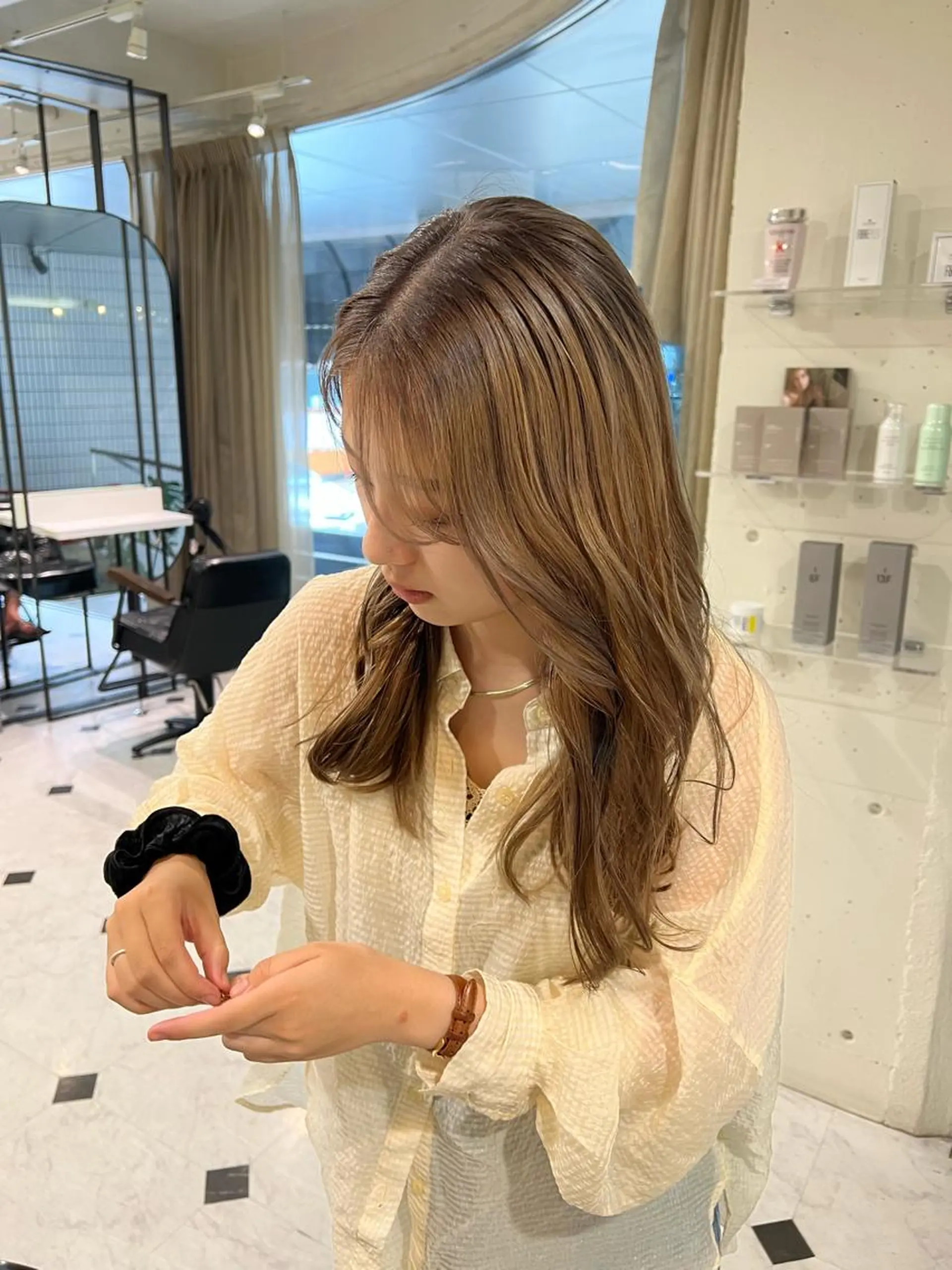 ロング 似合わせカット 小林愛奈のヘアスタイル