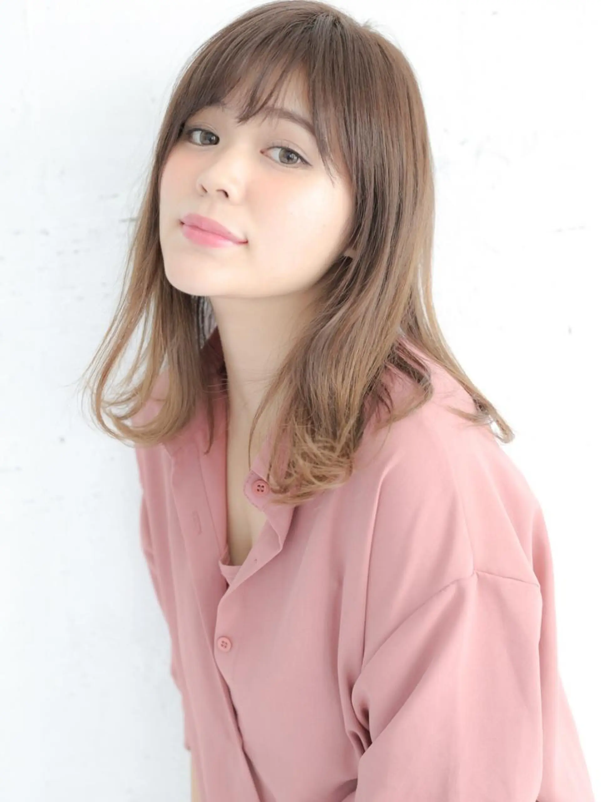 ミディアム カラー パーマ 野崎 ひかりのヘアスタイル