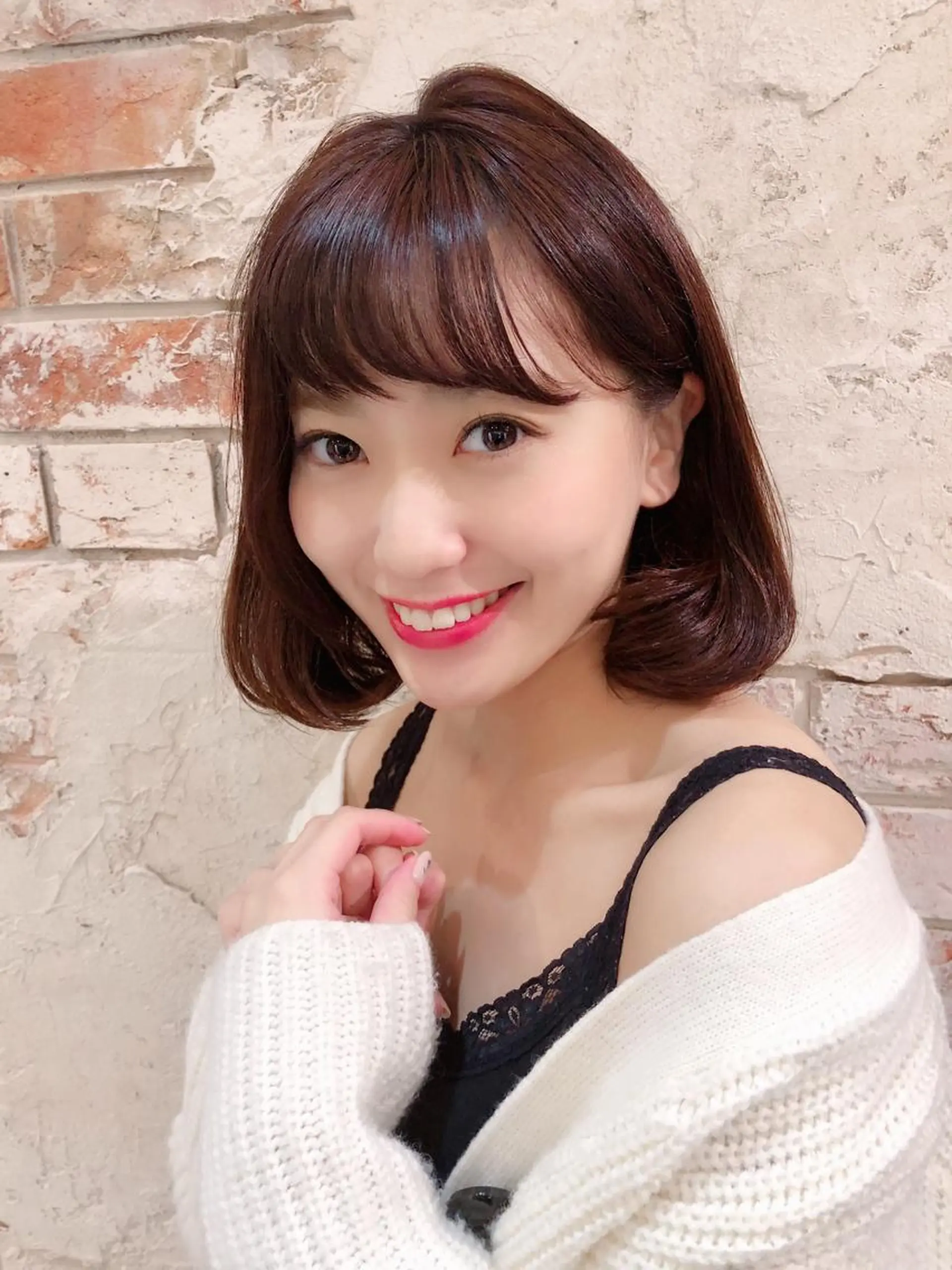 ミディアム ボブ 山本翔一郎 韓国顔周りレイヤーのヘアスタイル