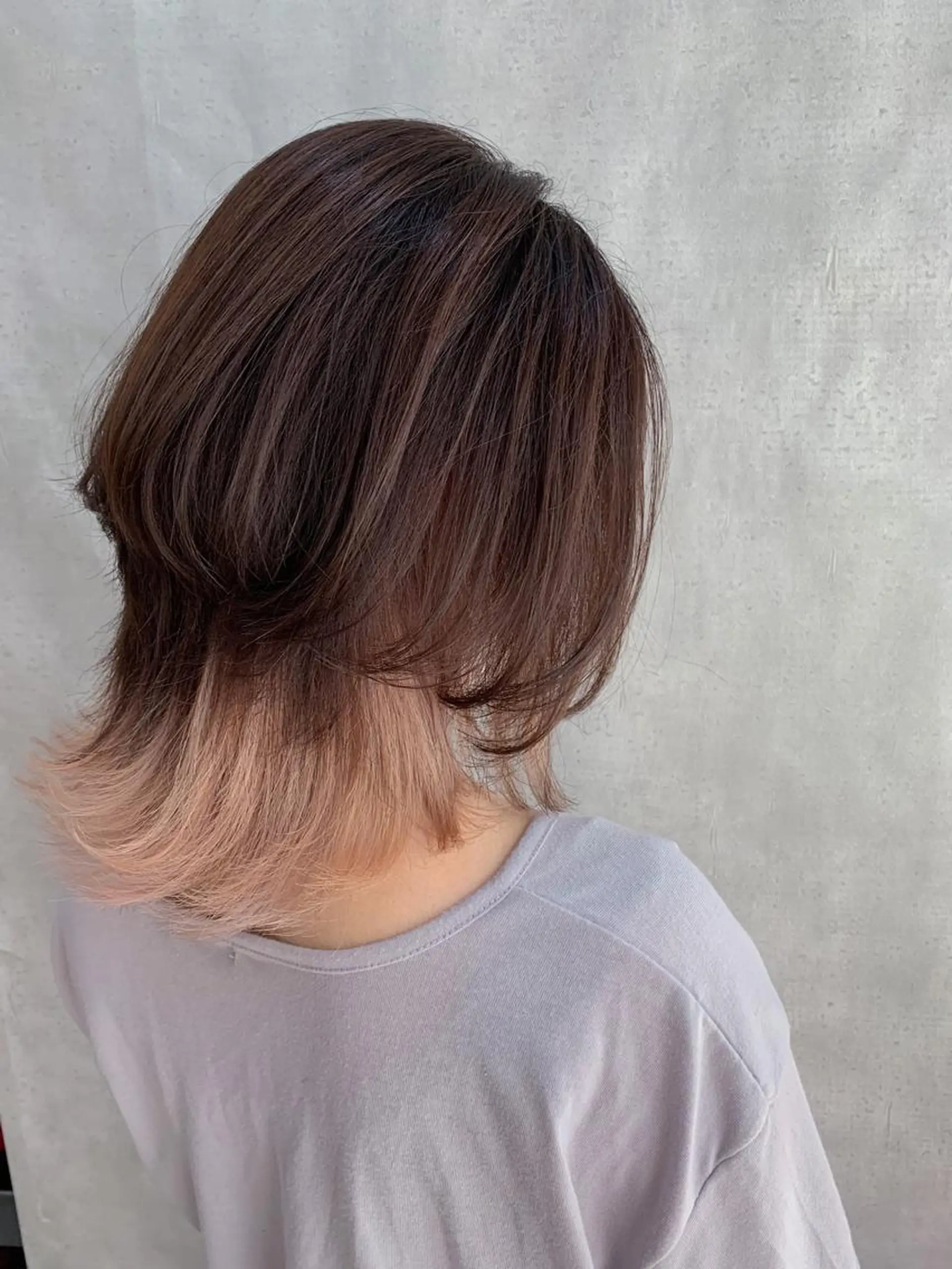 ミディアム カラー 鈴木 悠平のヘアスタイル