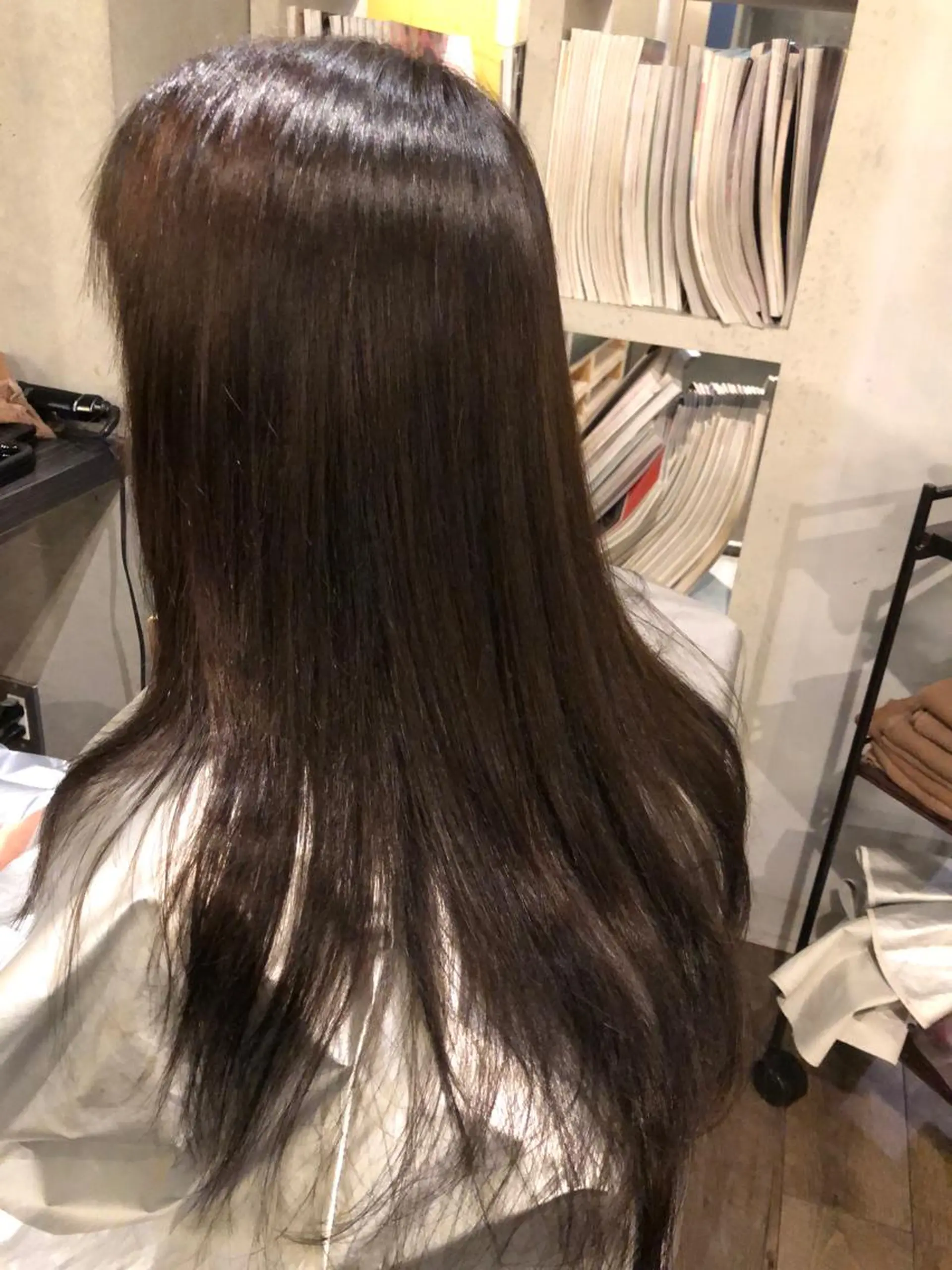 ロング MENAトリートメント専門店bySafaria所属・ISHIMORI  のヘアスタイル
