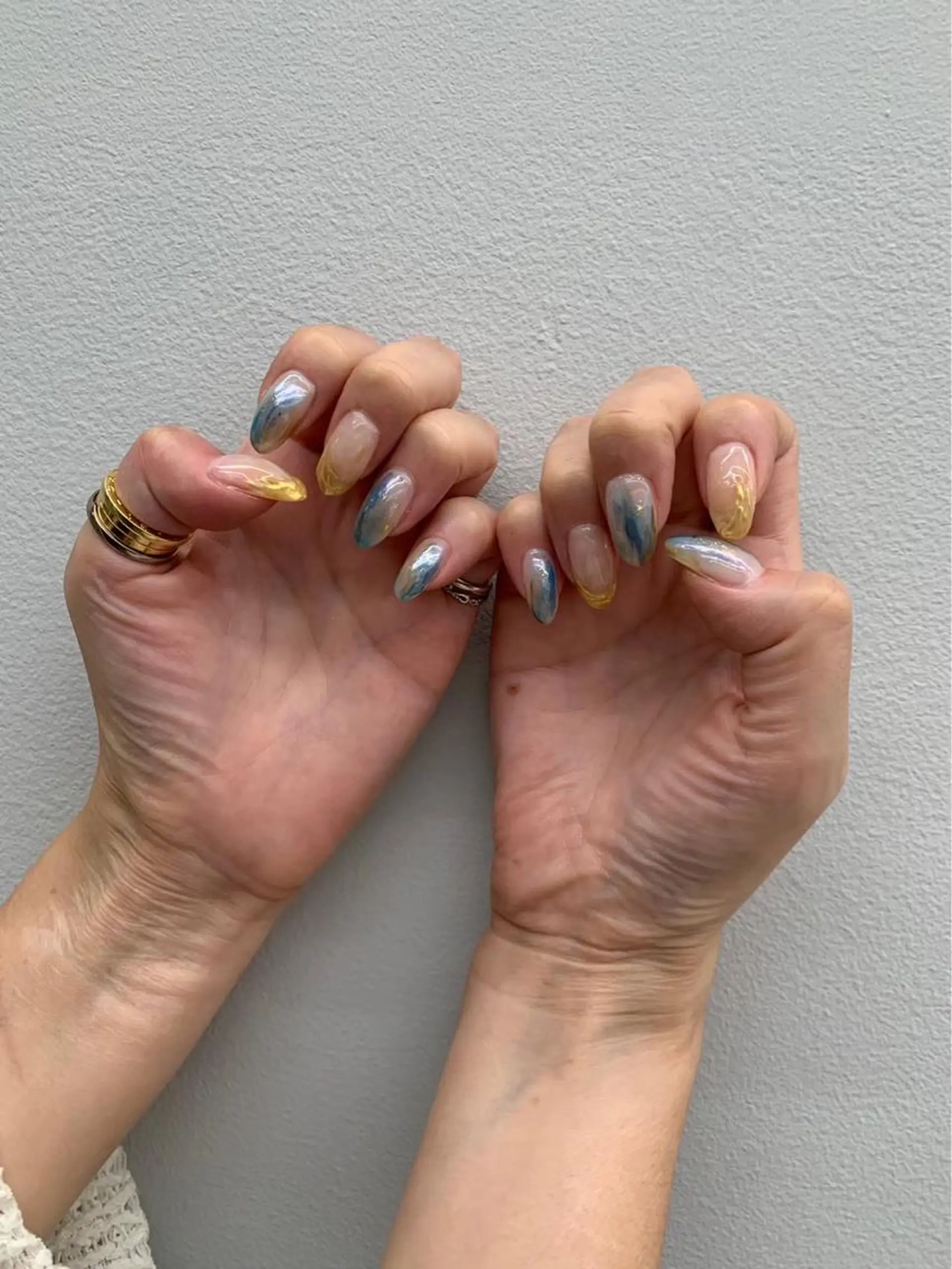 ネイル ハンドネイル ハンドケア ✨🍀岩崎 唯🍀✨のヘアスタイル